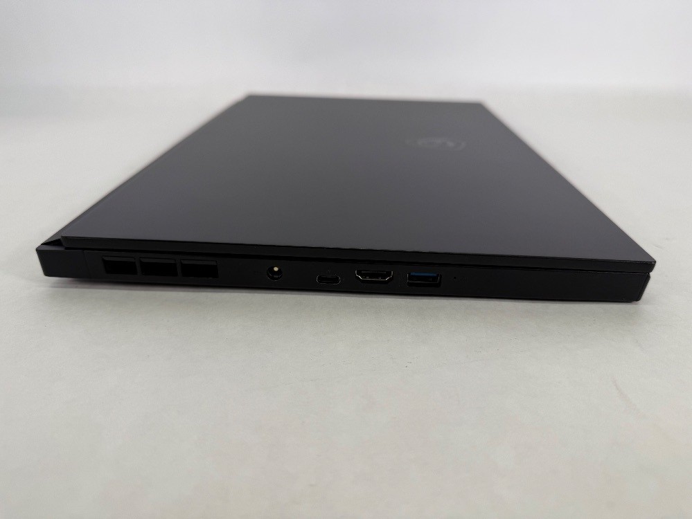 MSI Creator 15 Professional 15.6″ OLED Laptop (A11UE-491)