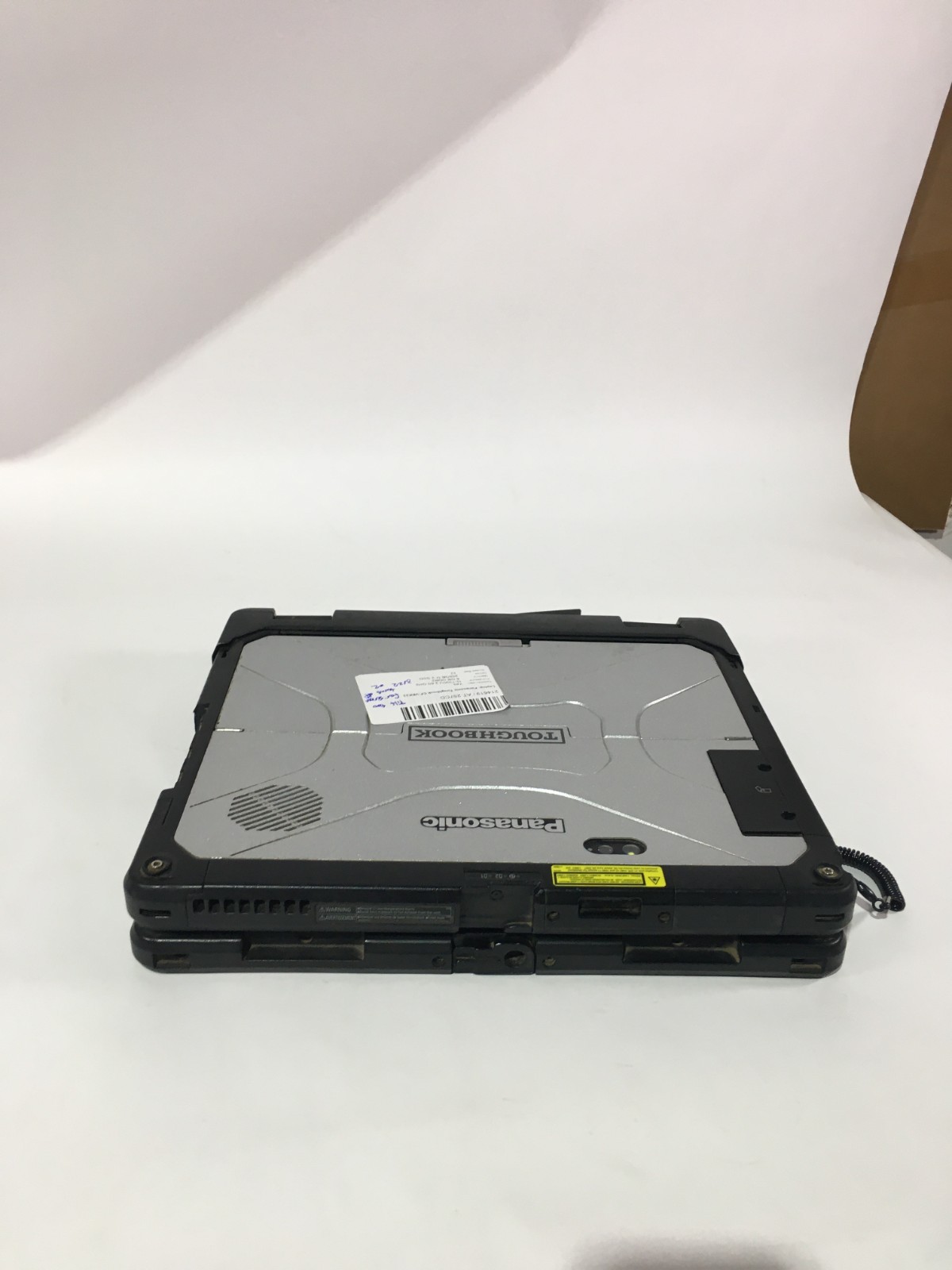 Panasonic Toughbook CF-33 i5-7300U 2.60GHz 256GB SSD 16GB FAIR BATT LOCKED w/ AC