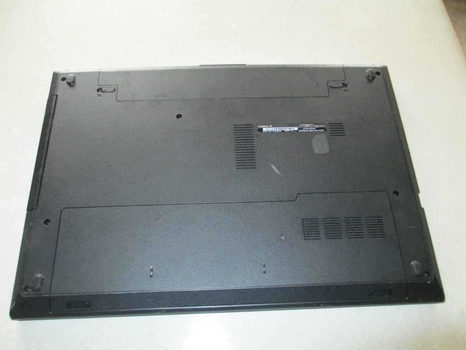 Dell Inspiron 3542 15.6″ Intel Pentium I3 4030U 1.9GHz 4GB Ram NO HDD, NO OS