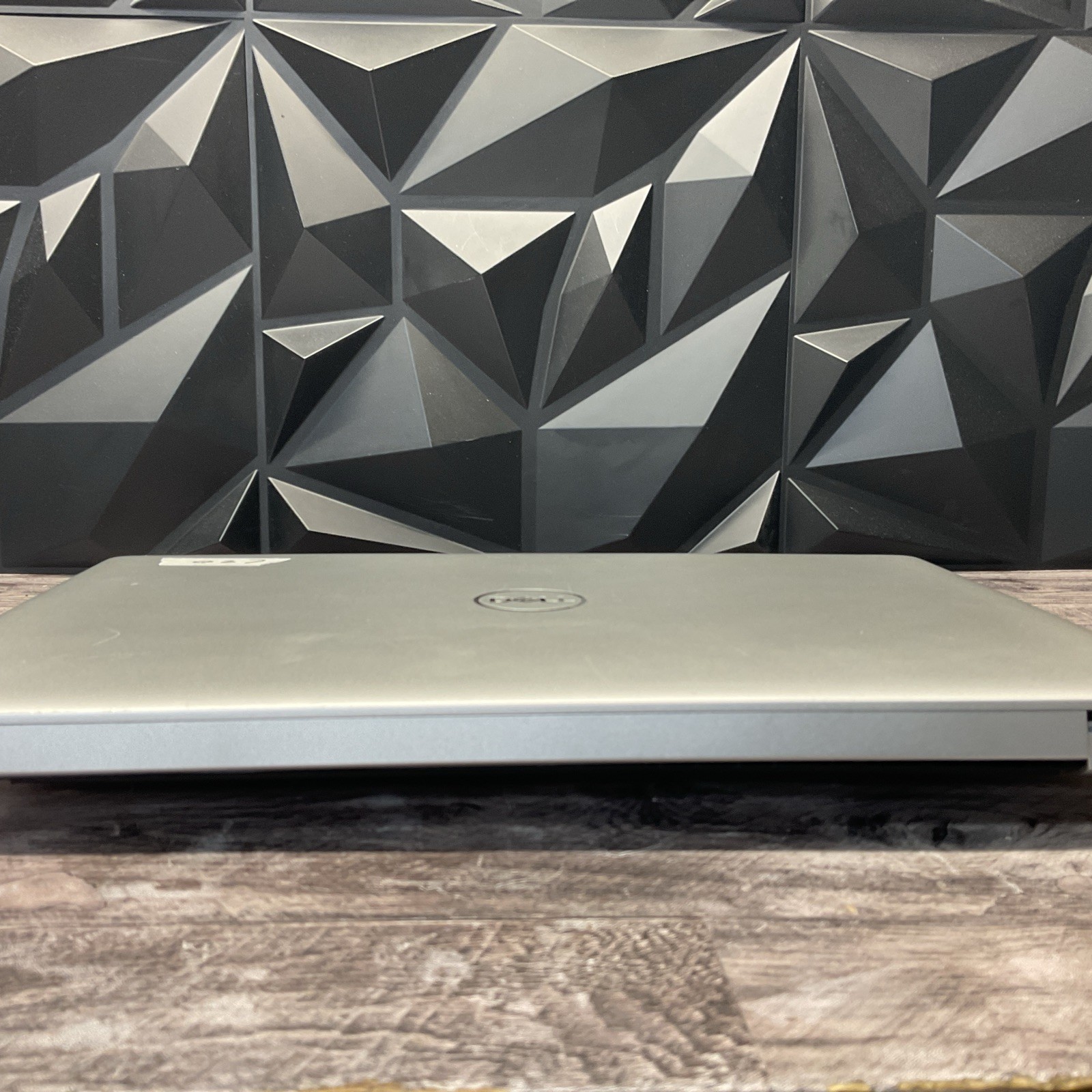 Dell Inspiron 5585 / Ryzen 5 3500U / 8GB RAM / 256GB SSD / Windows 11 Pro / C20