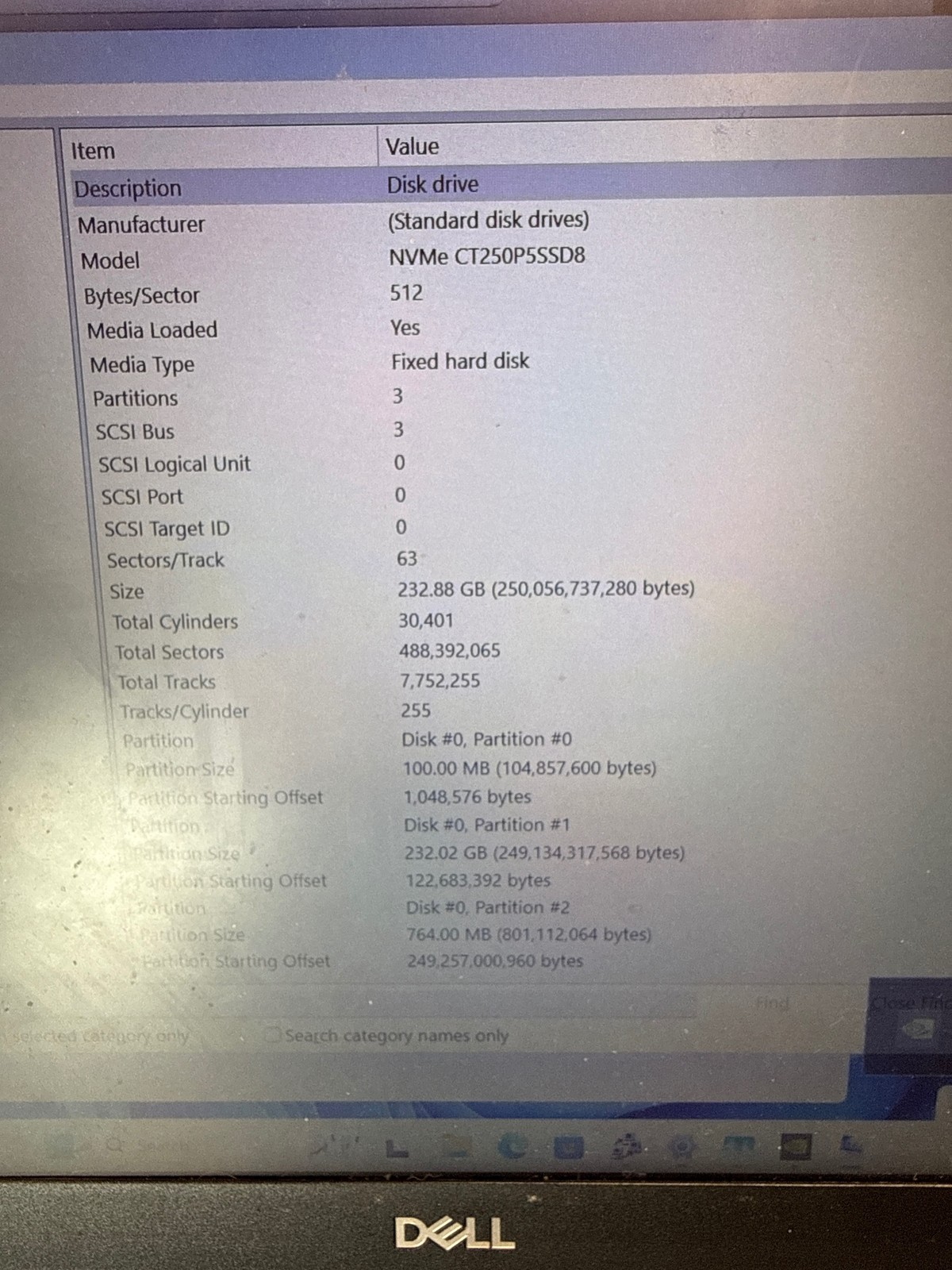 Dell Latitude 3500 Intel i7-8565U 16 GB 256 GB SSD NVIDIA MX130 2GB