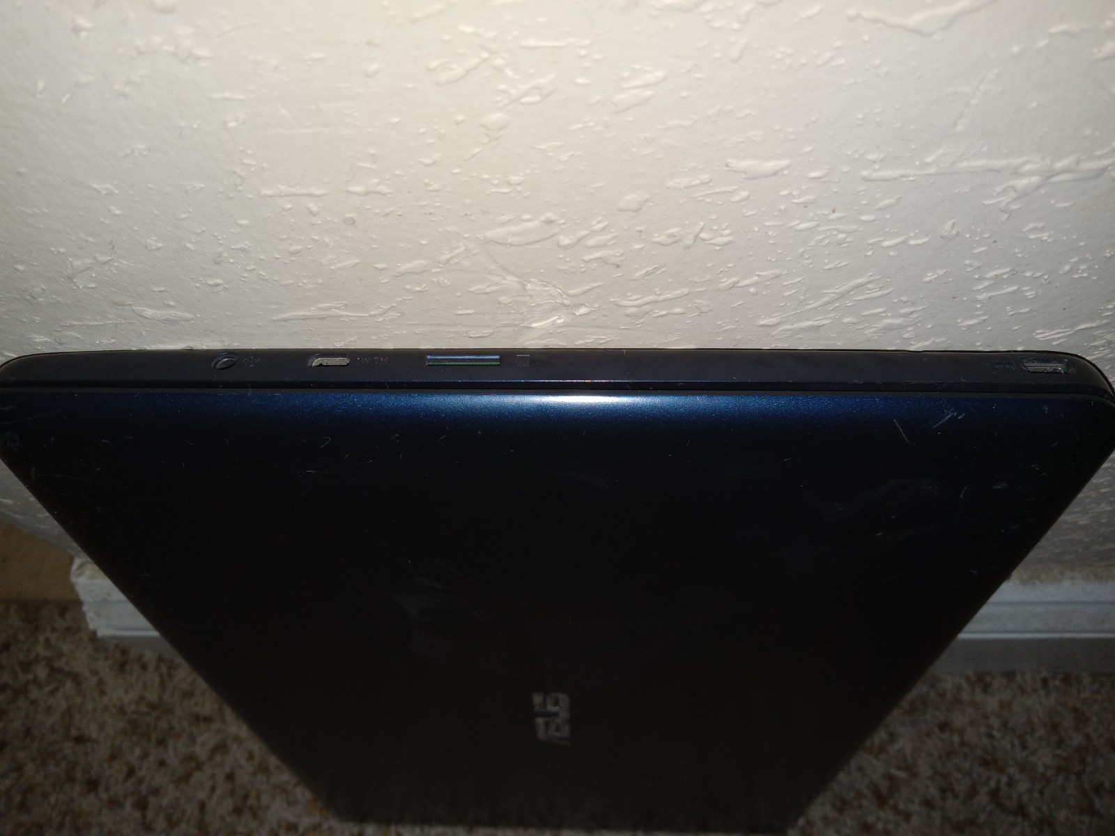 ASUS X205TA 11.6 inch, Intel Atom Z3735F, 2GB RAM / 32GB eMMC SSD / No battery