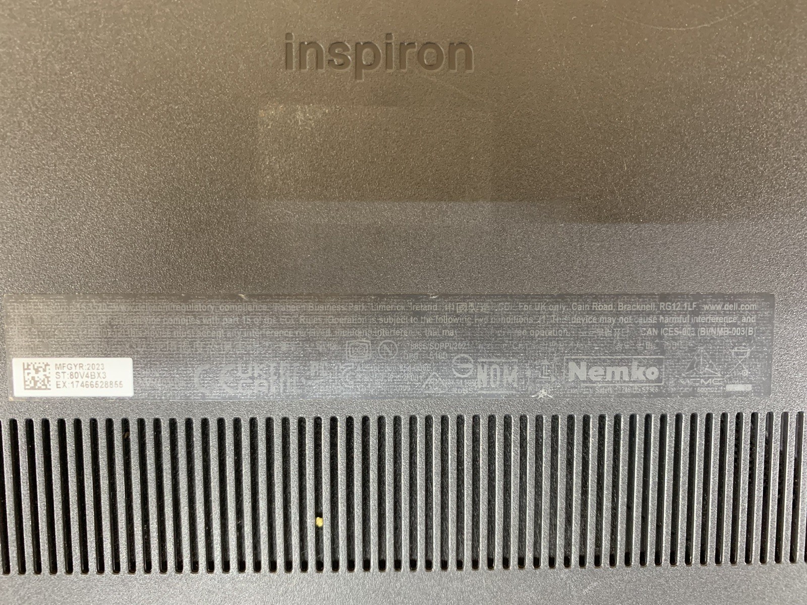 Dell Inspiron 15 3520 i5-1135G7@2.4GHz 8GB DDR4 RAM NO SSD/HDD FOR PARTS/REPAIR