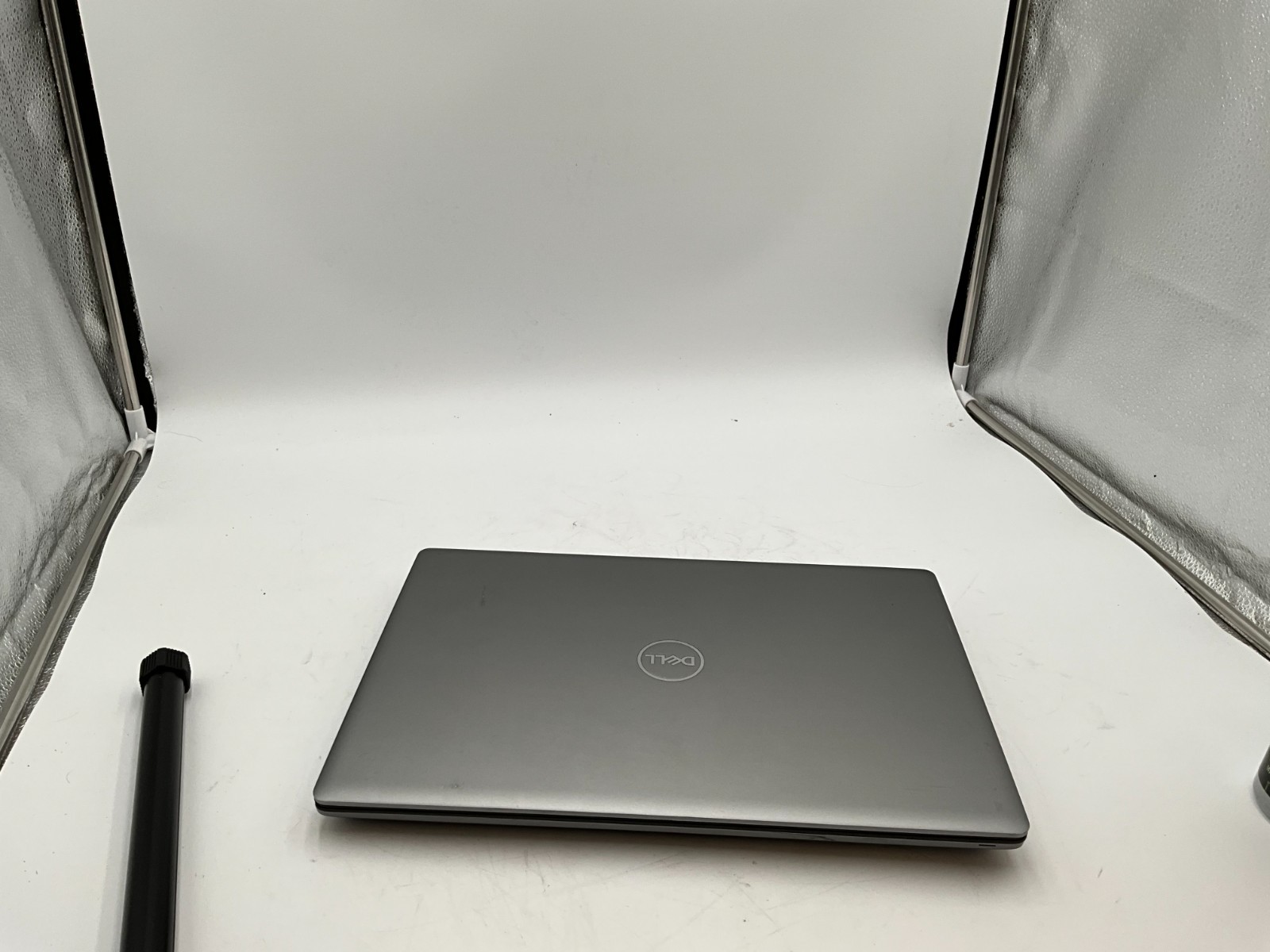 DELL Precision 7550 i7-10850H 2.70gh 32GB 1tb T2000 15.6″ LAPTOP 51ZX8C3