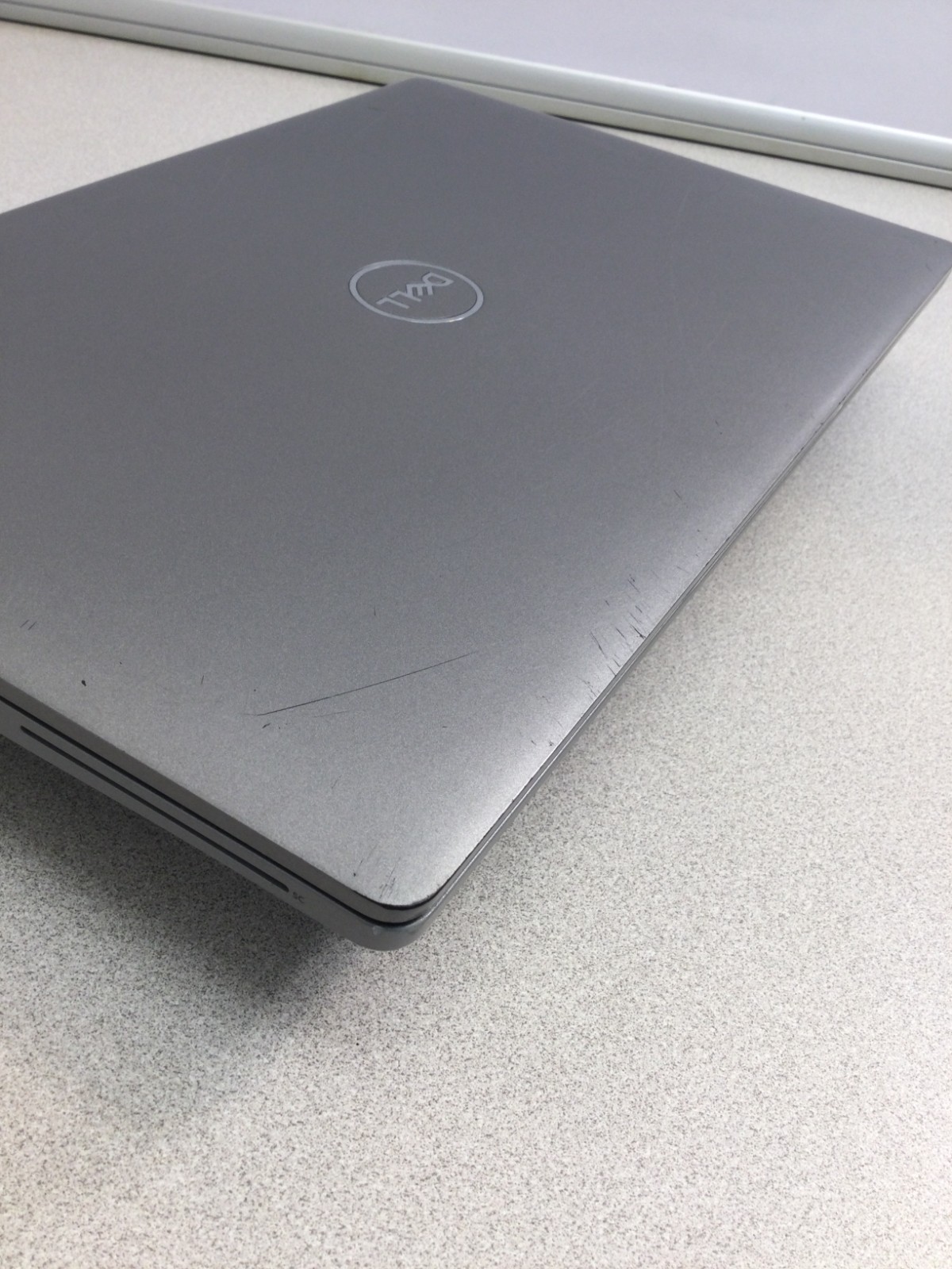 DELL latitude 5410 14” core i5 10th gen 1.70ghz 16GB RAM 128 GB SSD !!!READ!!!