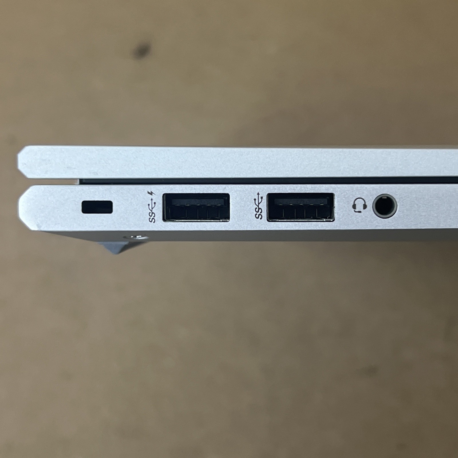 HP EliteBook 845 G8 AMD Ryzen 5 Pro 5650U 32GB Ram 1TB SSD – Good
