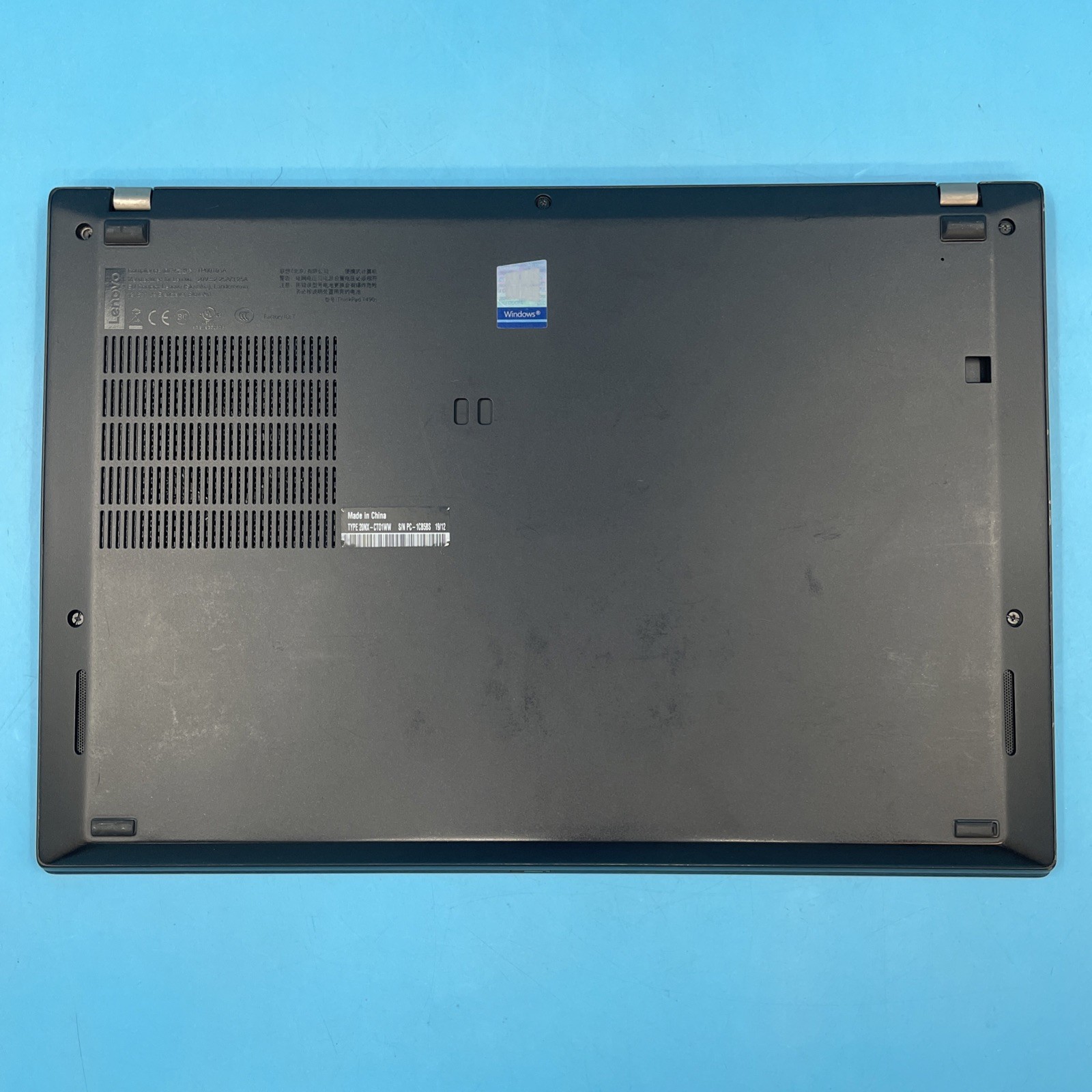 Lenovo ThinkPad T490s | i7-8665U | 16GB RAM | NO DRIVE/OS | 86% BATTERY