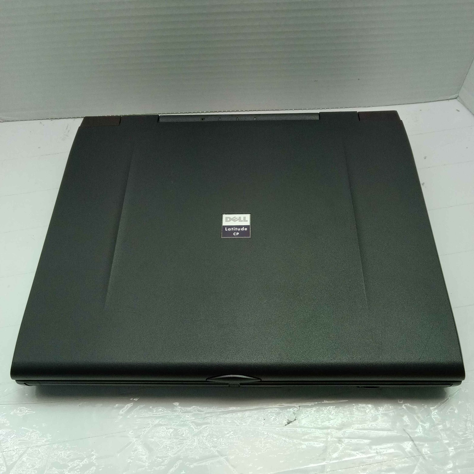 Dell Latitude CP-M200SD Vintage Laptop Pentium MMX No HDD – Untested READ ^