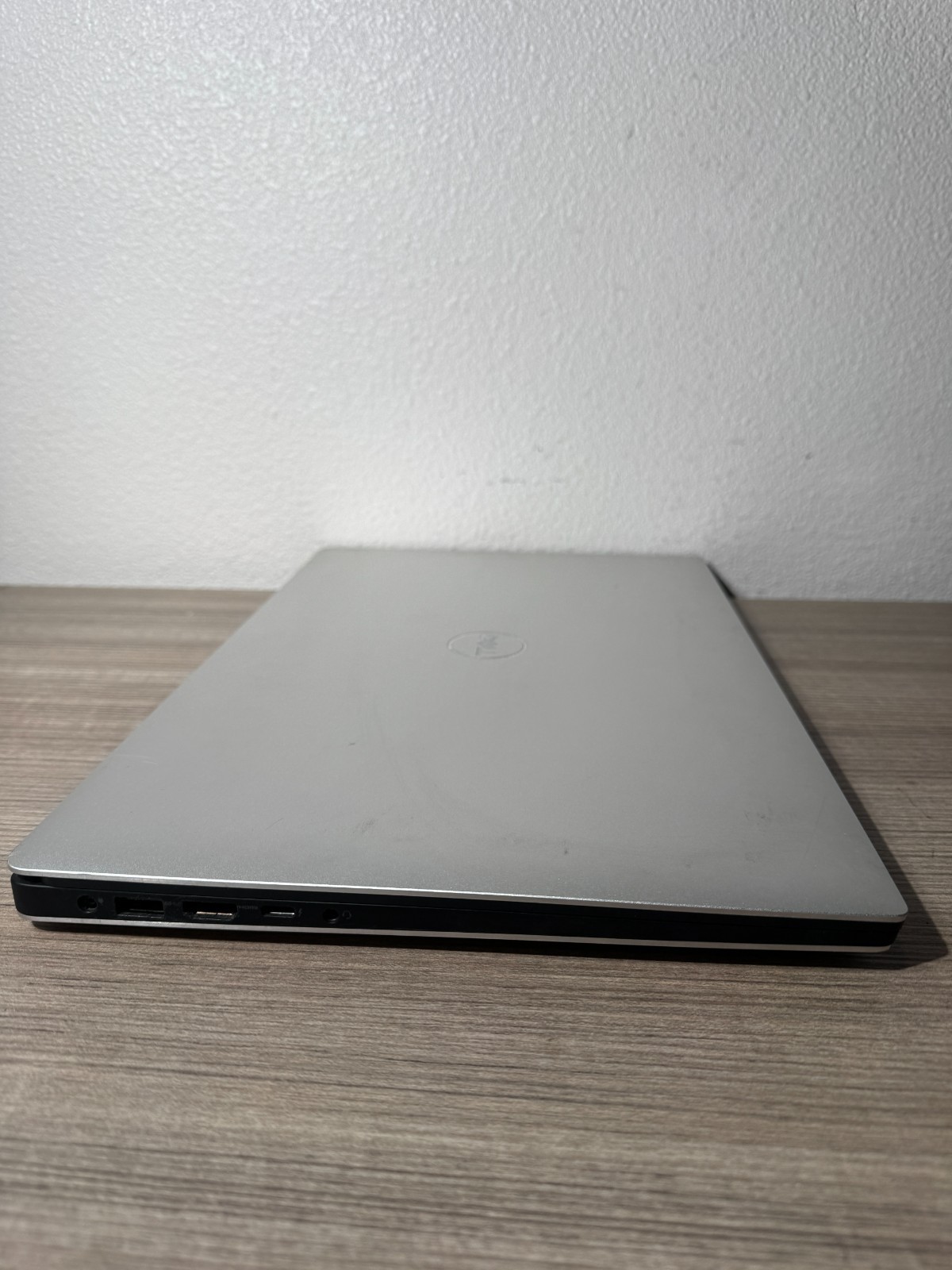 Dell XPS 15 9570 [I7-8750H 2.20GHz, 512GB, 16GB RAM] Win11Pro