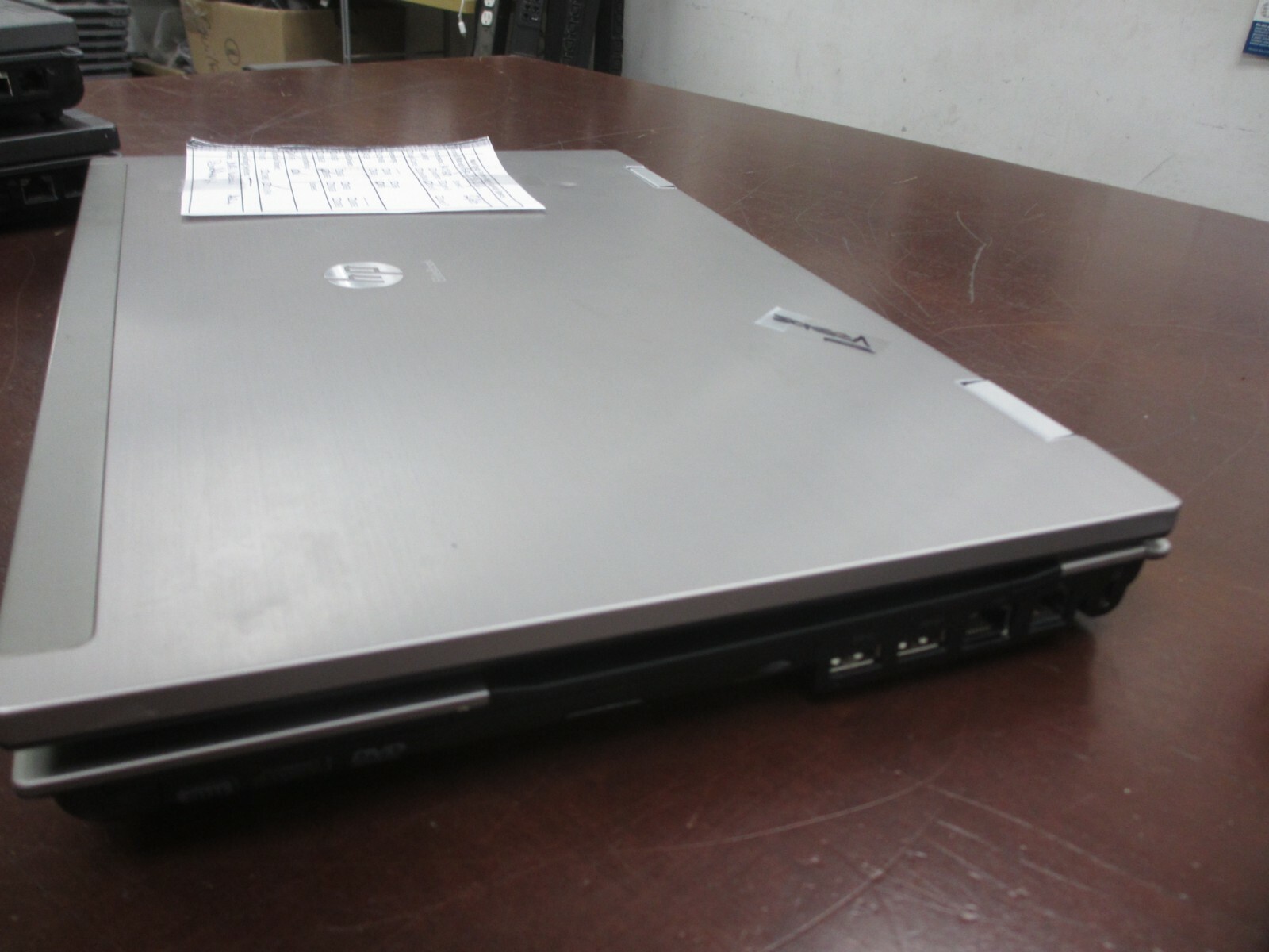 HP ELITEBOOK 8540P i5 M560 2.67GHz 8GB 160GB Laptop w/ AC[NO WEBCAM/OS]*Screen