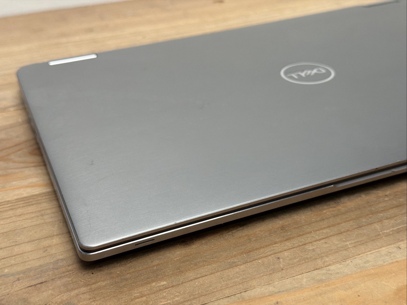 Dell Latitude 7400 14″ 2-in-1 Laptop Intel(R) Core(TM) i5-8265U CPU @ 1.60 GHZ