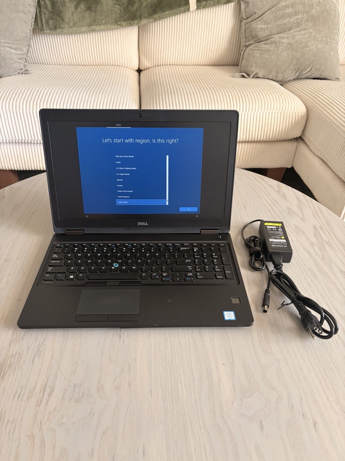 Dell Latitude 5580 HD 15.6” Laptop Intel i7-7600U, 8GB 512GB SSD NVIDIA 930MX V9