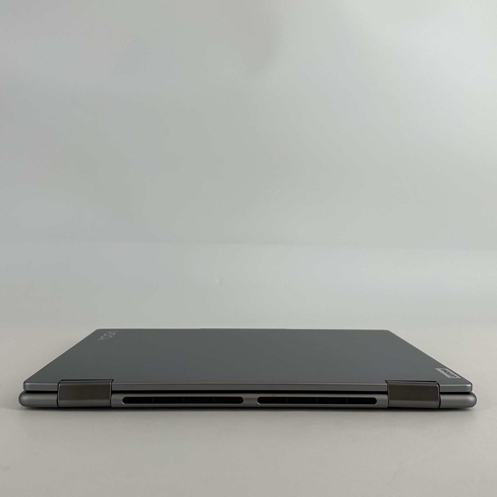 Lenovo Yoga 7 14 Gray FHD+ TOUCH 3.5 GHz Ryzen 5 8640HS 8GB 512GB SSD Excellent