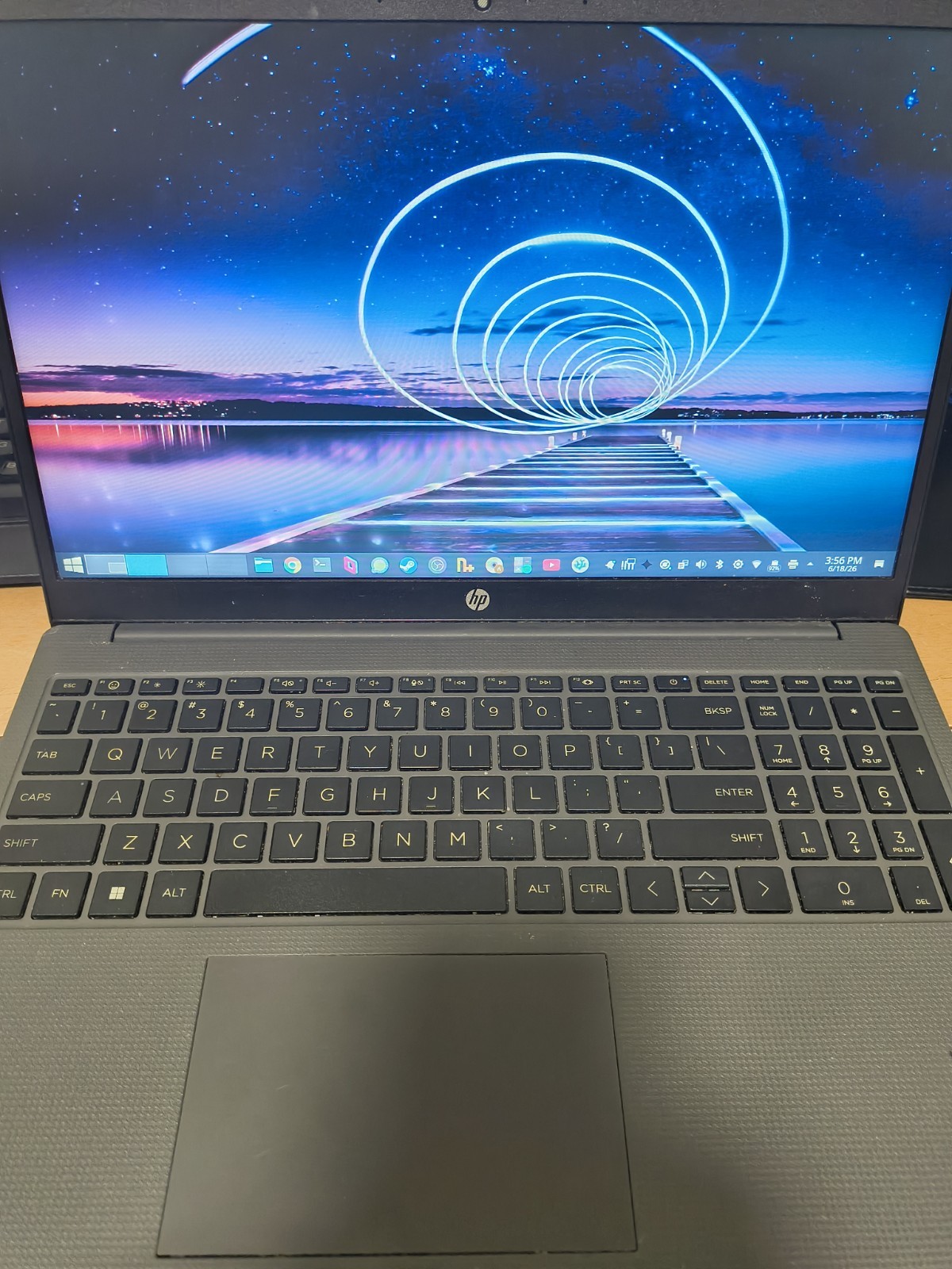 HP 255 G10 15.6 inch Laptop Ryzen 3 7320U 8GB LPDDR5-5500 READ DESCRIPTION