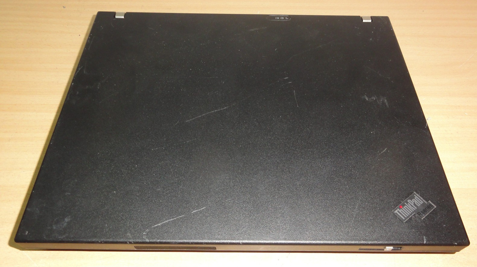 Notebook laptop Lenovo Thinkpad R61 2 GB Ram faulty