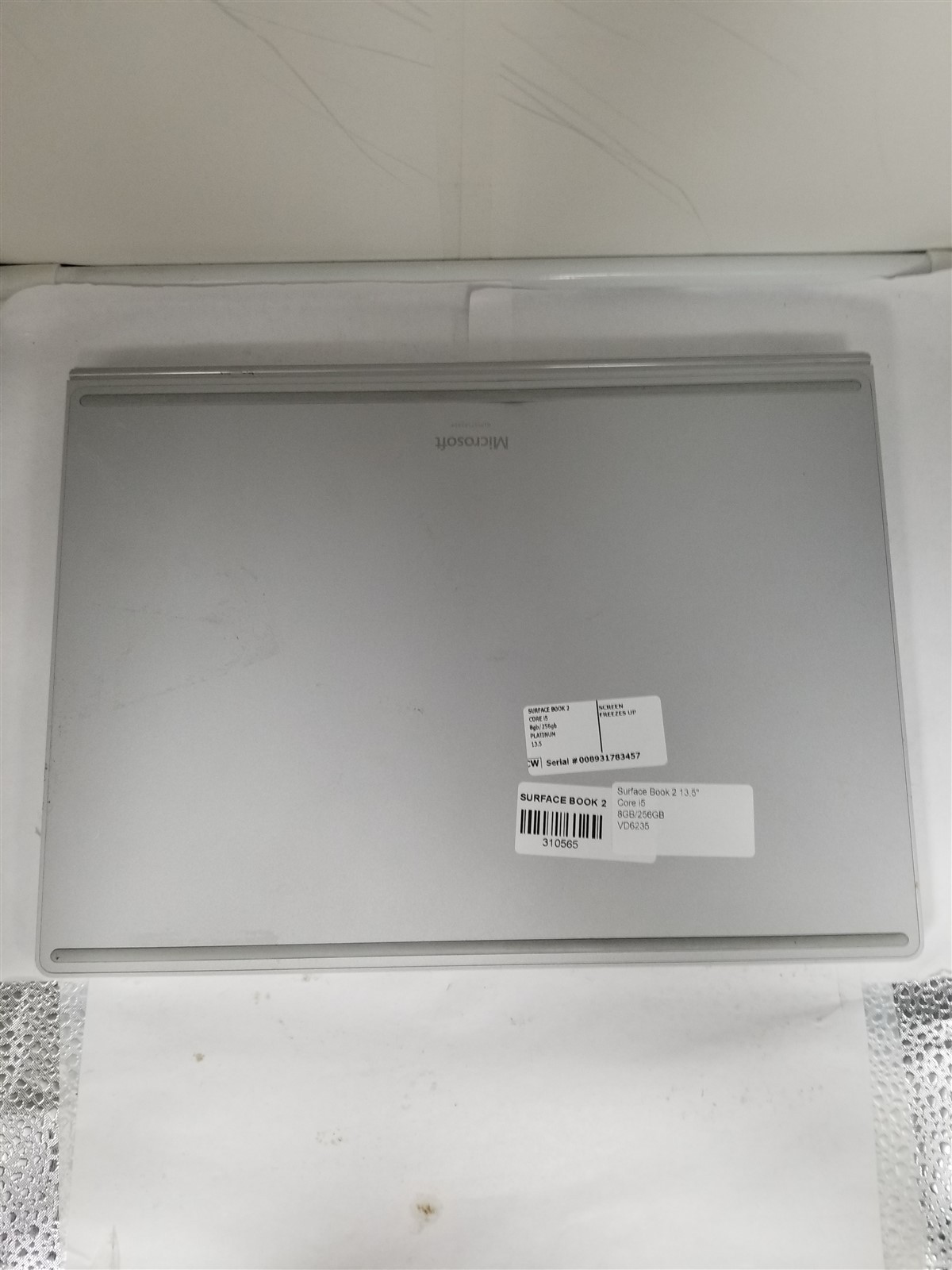 Microsoft Surface Book 2 Core i5 13.5″ 8GB/256GB Silver See Details VD6235