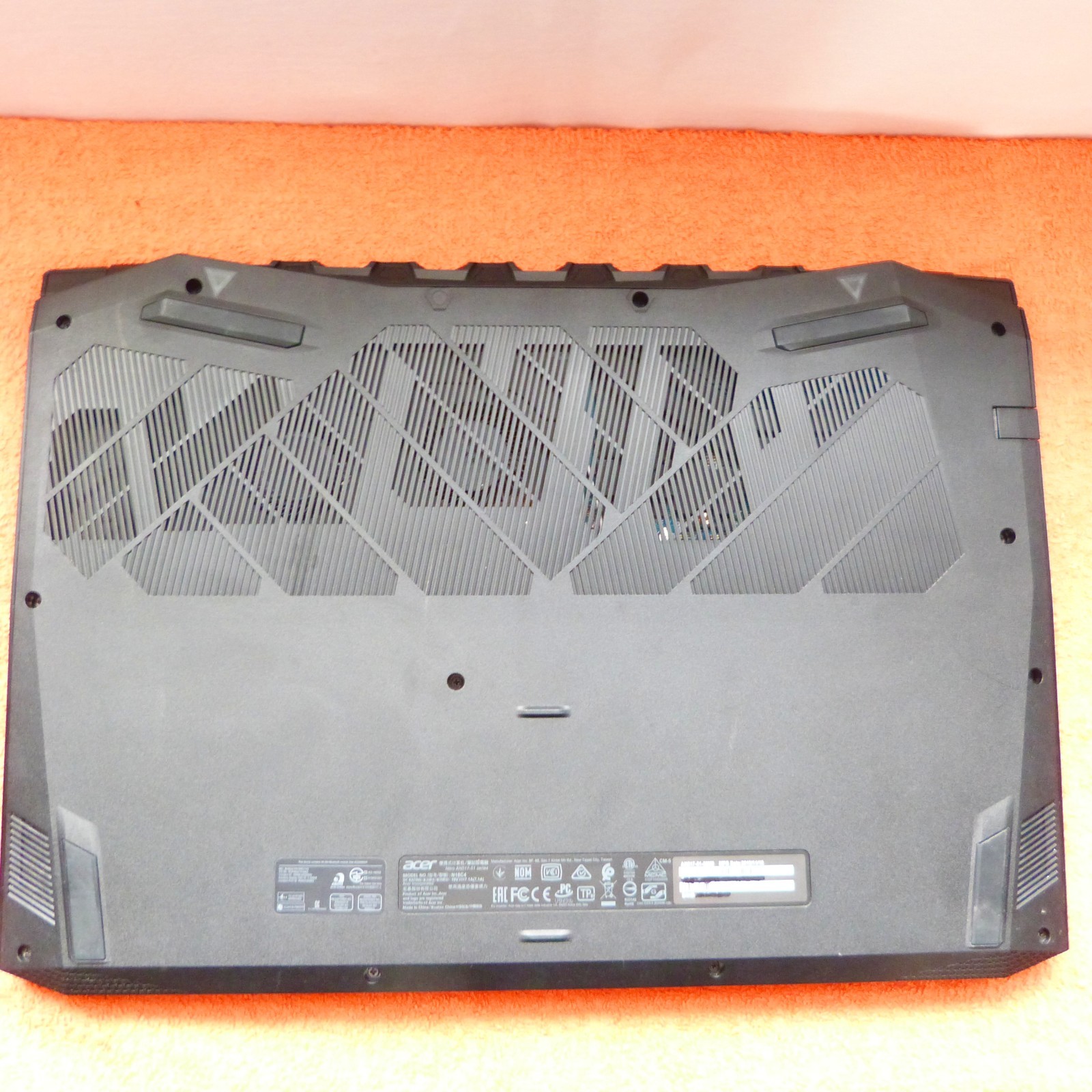 XL LOT Acer AN517 NITRO 17″ 120Hz GAMING GTX l SSD Windows 11 I 9Gen Core i5