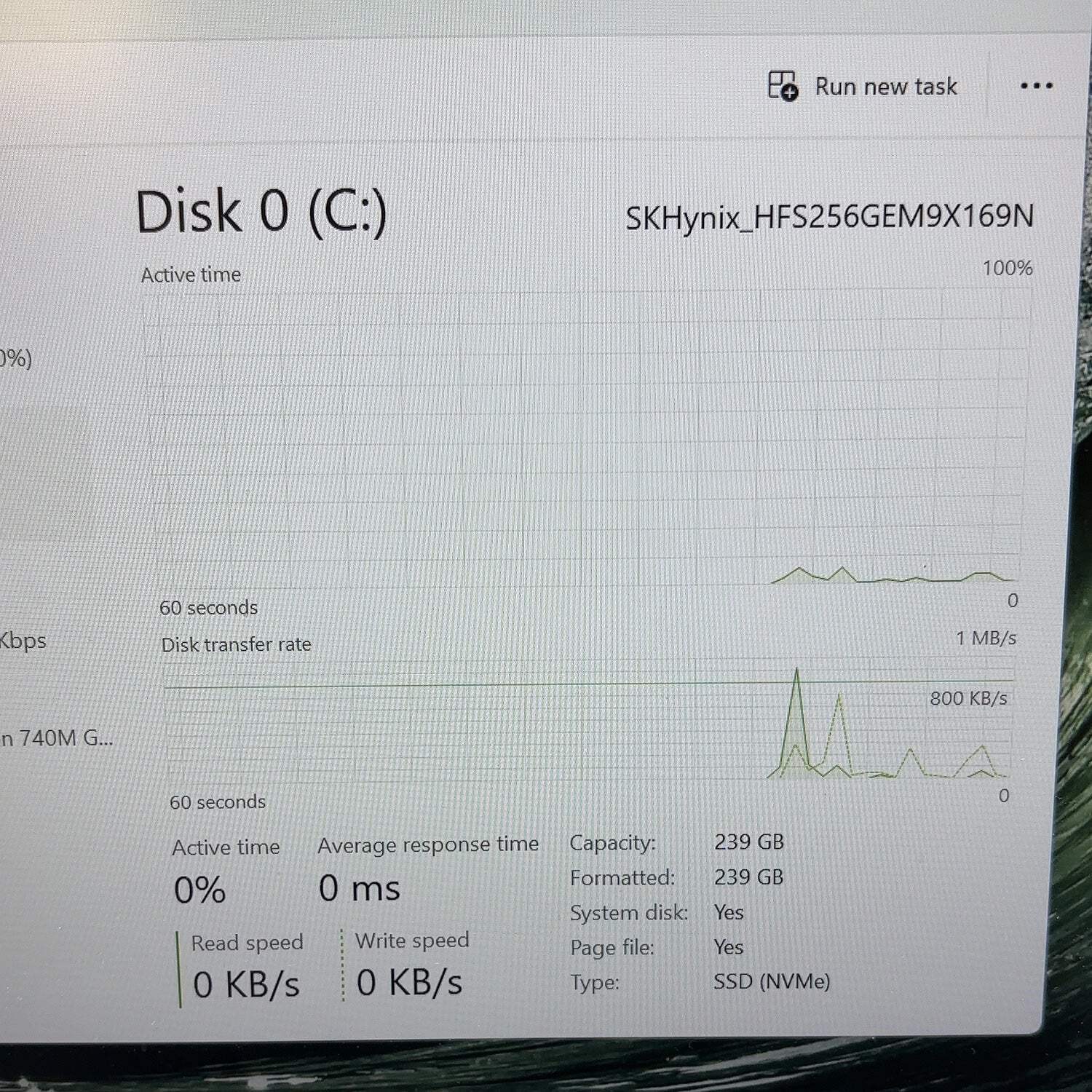 Lenovo ThinkPad T14 Gen 5 21MC000NUS 14″ Ryzen 5 Pro 8540U 16GB RAM 256GB SSD