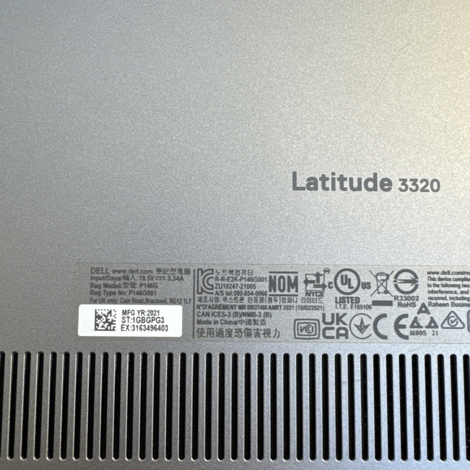 Dell Latitude 3320 Intel Core i5-1135G7 @2.40GHz 8GB Ram, NO SSD/OS