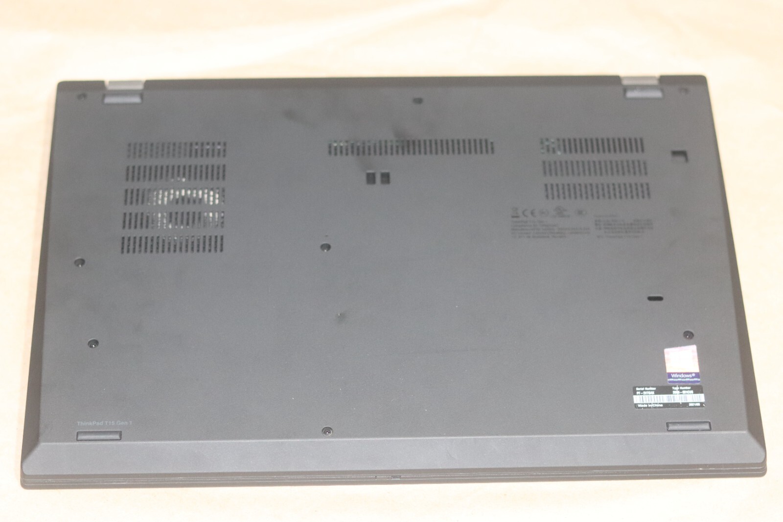 Lenovo ThinkPad T15 Gen 1 1.6 GHz i5-10210U 16GB Ram 256GB SSD – Very Good