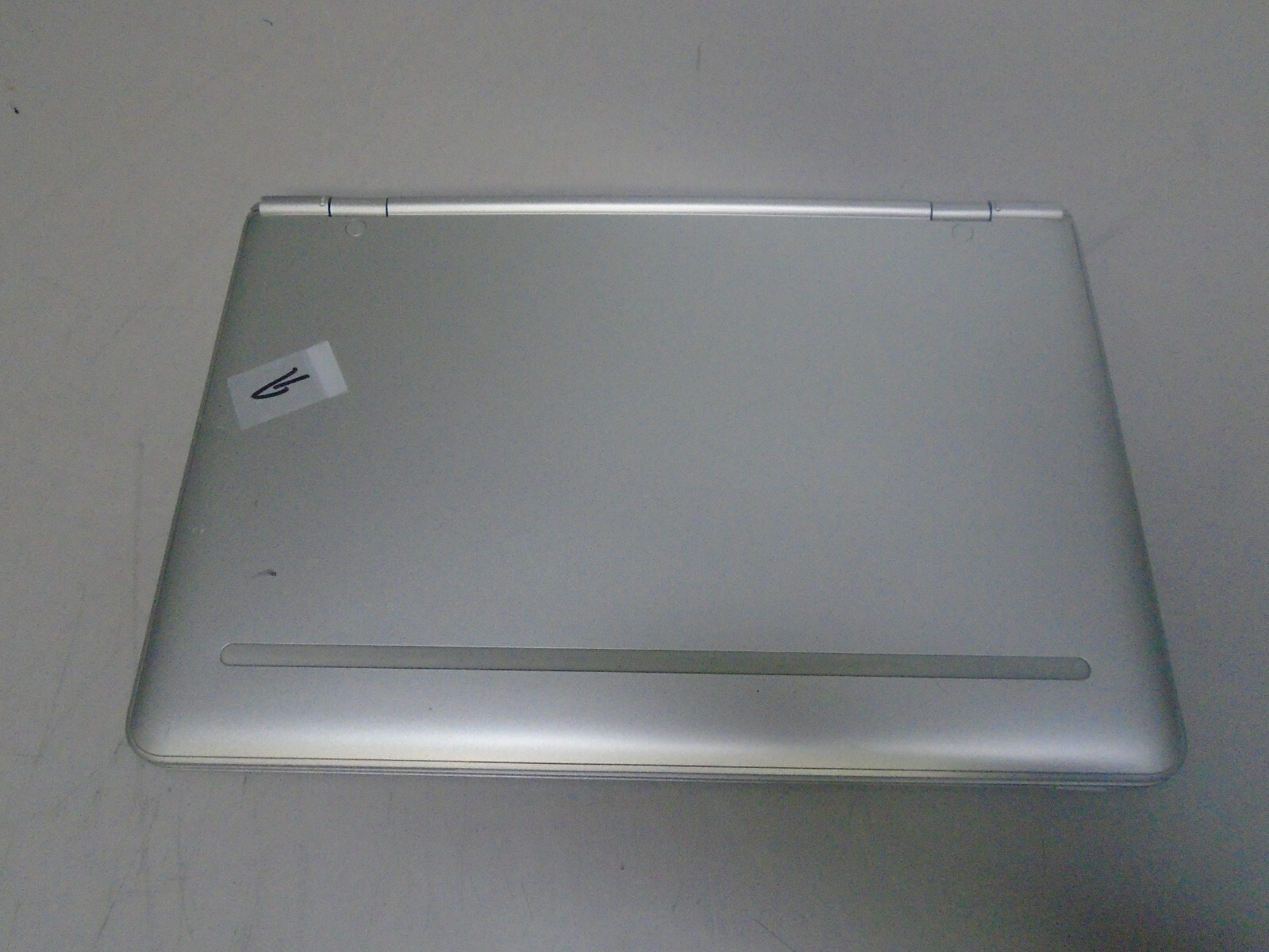 HP x2 10 10.1″ Intel Atom X5-Z8350 1.44GHz 4GB/64GB eMMC Linux Laptop ‘NO AC’
