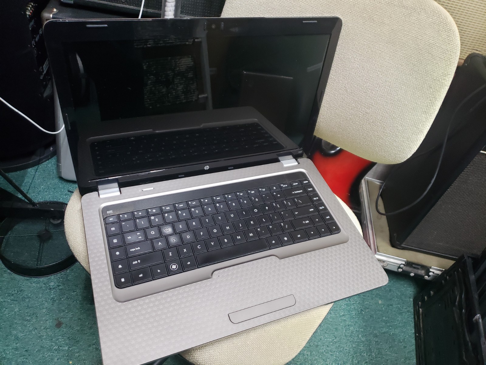 2 HP laptops for parts or not working – G62-4070x and Pavillion DV5