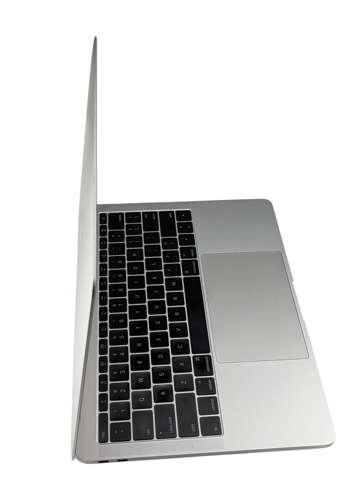 APPLE MACBOOK PRO A1708 2016 13″ i7 2.4GHz 16GB 256GB – Grade D