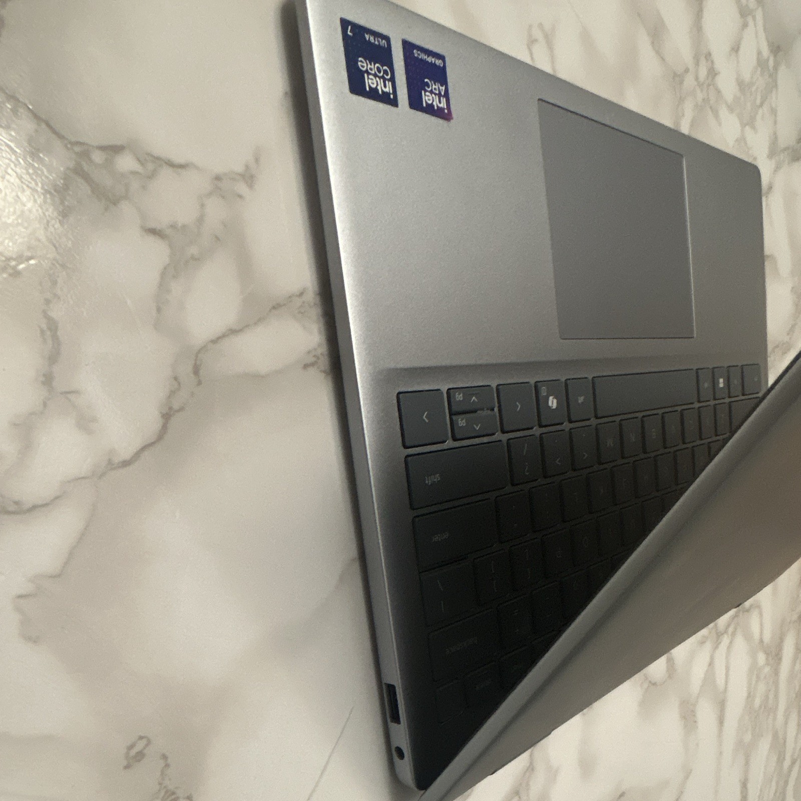 Dell Inspiron 14 Silver Core Ultra 7 16GB 512GB SSD ChromeOS Intel Arc