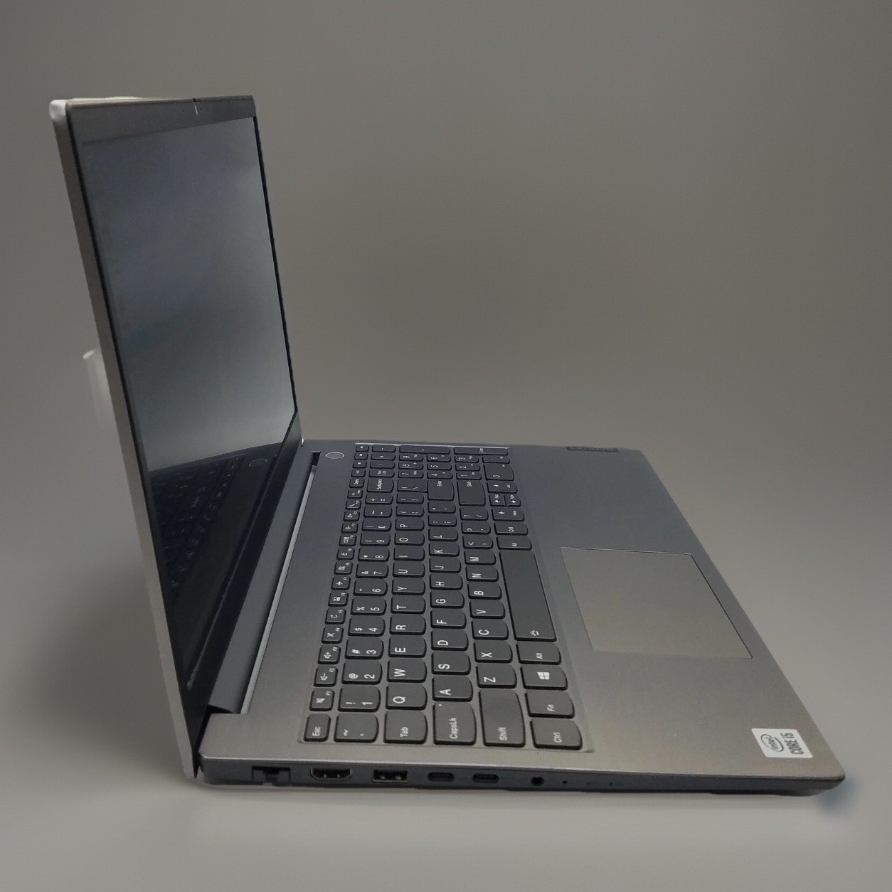Lenovo ThinkBook 15-IIL Core i5-1035G1 @ 1.0GHz 8GB RAM 256GB SSD Windows 11 Pro