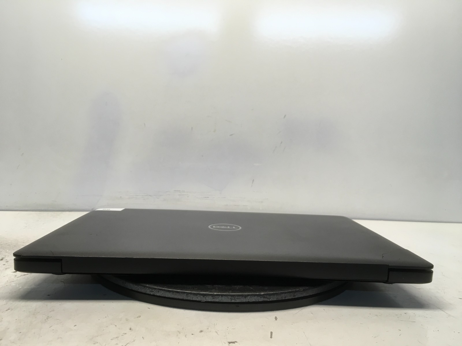 Dell Latitude 3590 Intel i3-7130U 2.7GHz 16 GB NO HDD No Batt