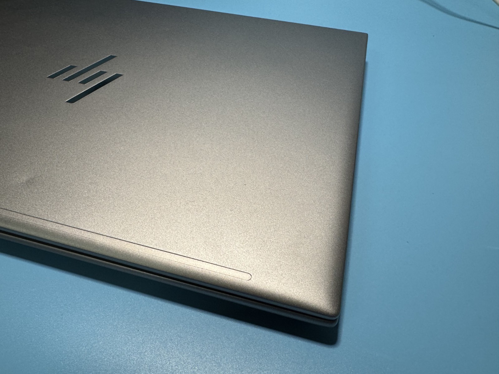 *READ* HP ZBook Firefly 14 G10 14″ WUXGA Intel i5-1350P NO RAM NO SSD