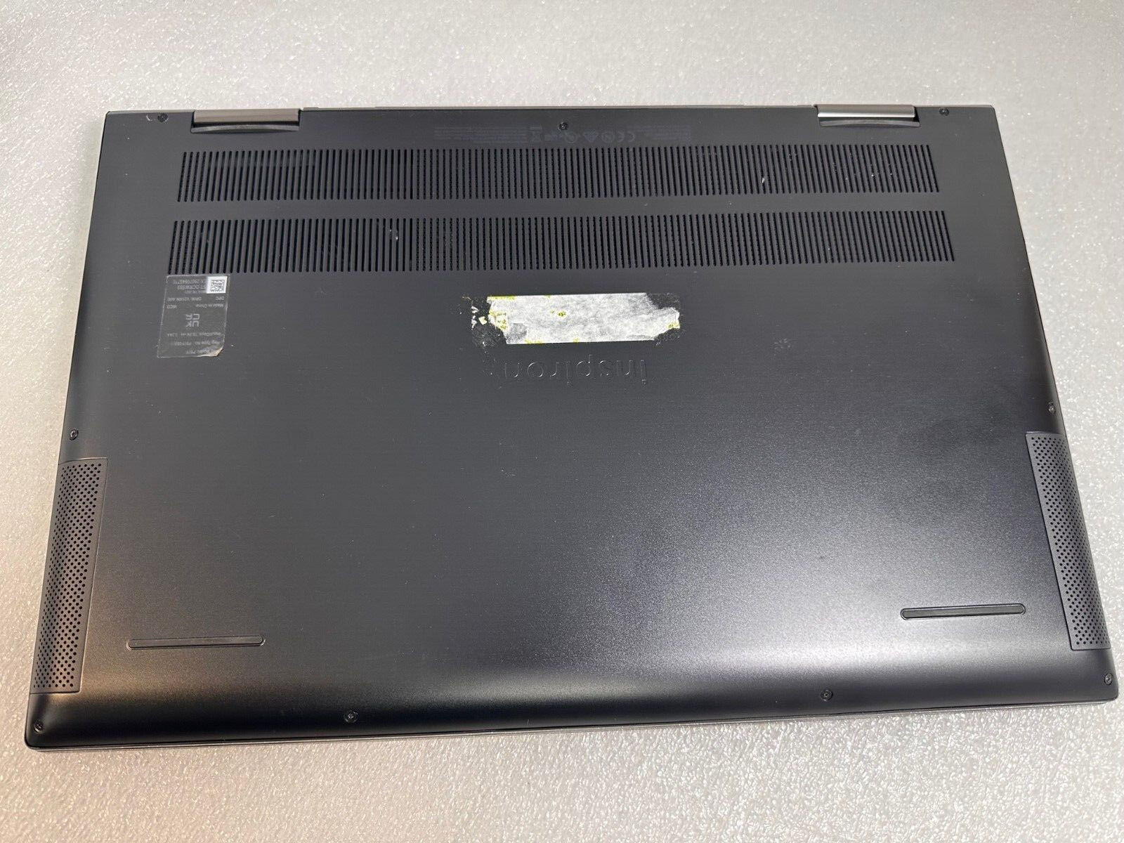 Dell Inspiron 7506 2 IN 1 Core i7-1165G7 @ 2.80GHz 16GB ram 1TB ssd READ