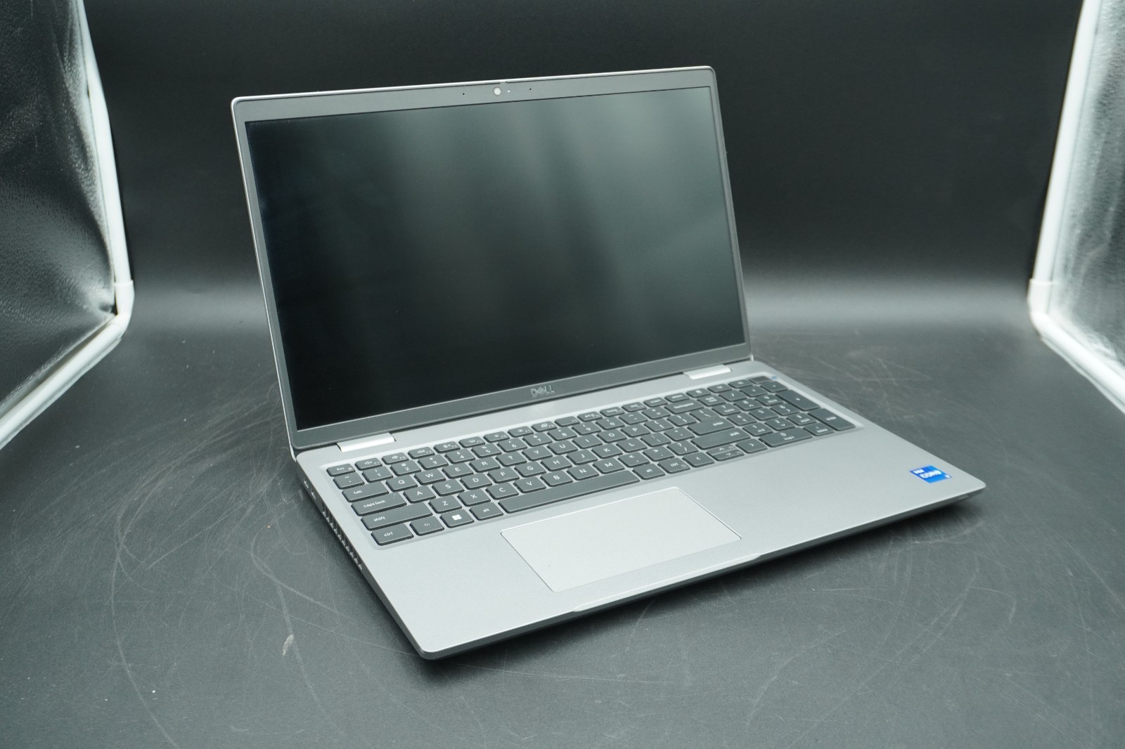 Dell Precision 3561 15.6″ i7-11850H 32GB RAM 512GB SSD NO OS *Tested*