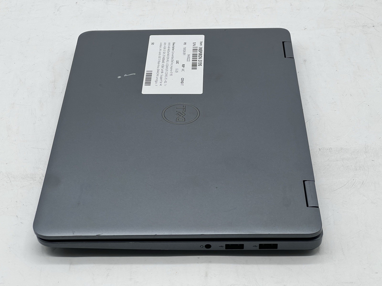 Dell Inspiron 3195, 63GB EMMC, AMD A9-9420e, Radeon R5, 4GB RAM, No OS/Adapter