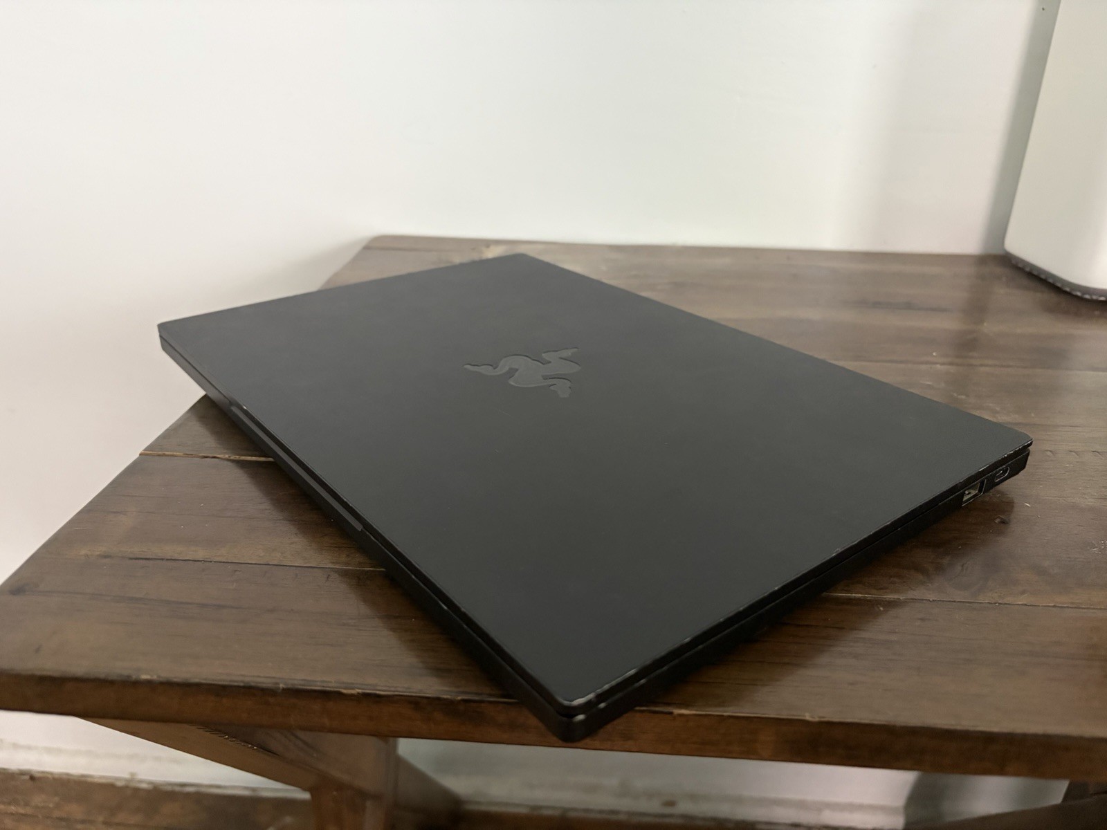 Razer Blade Stealth 13 Gaming Laptop GTX 1650, I7-1065G7, 512GB SSD, 16GB RAM
