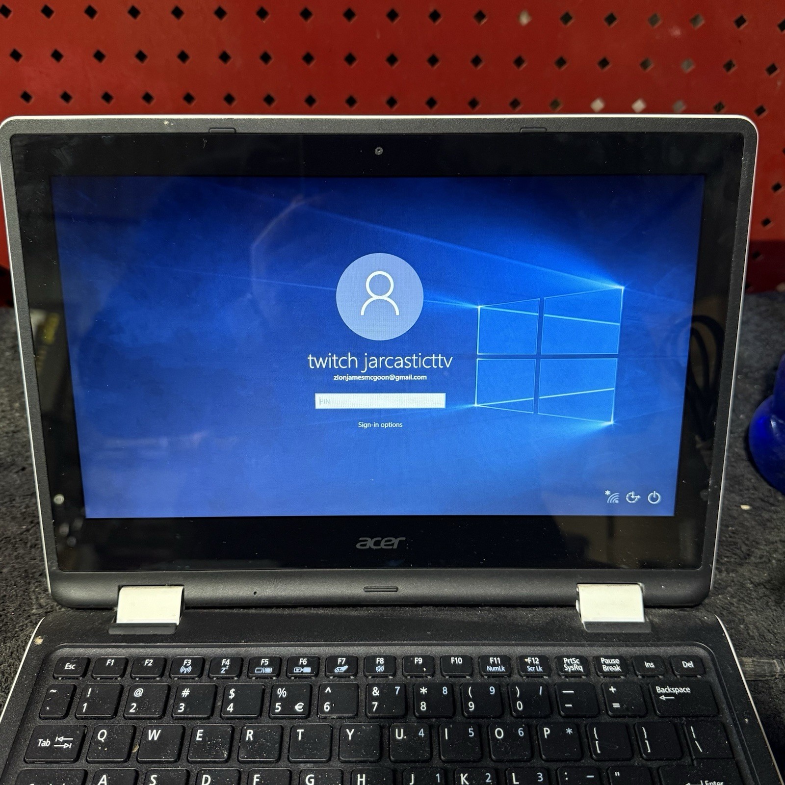 Acer Aspire 11.6″ Touch Screen R3 Series Model N15W5 Note Book Laptop White