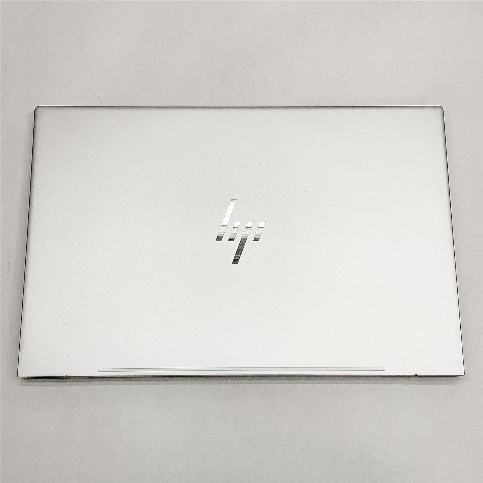HP ENVY 17t-cr0000 Laptop Intel i7 1260P 2.1GHZ 17.3″ 16GB 512GB NVMe Windows 11