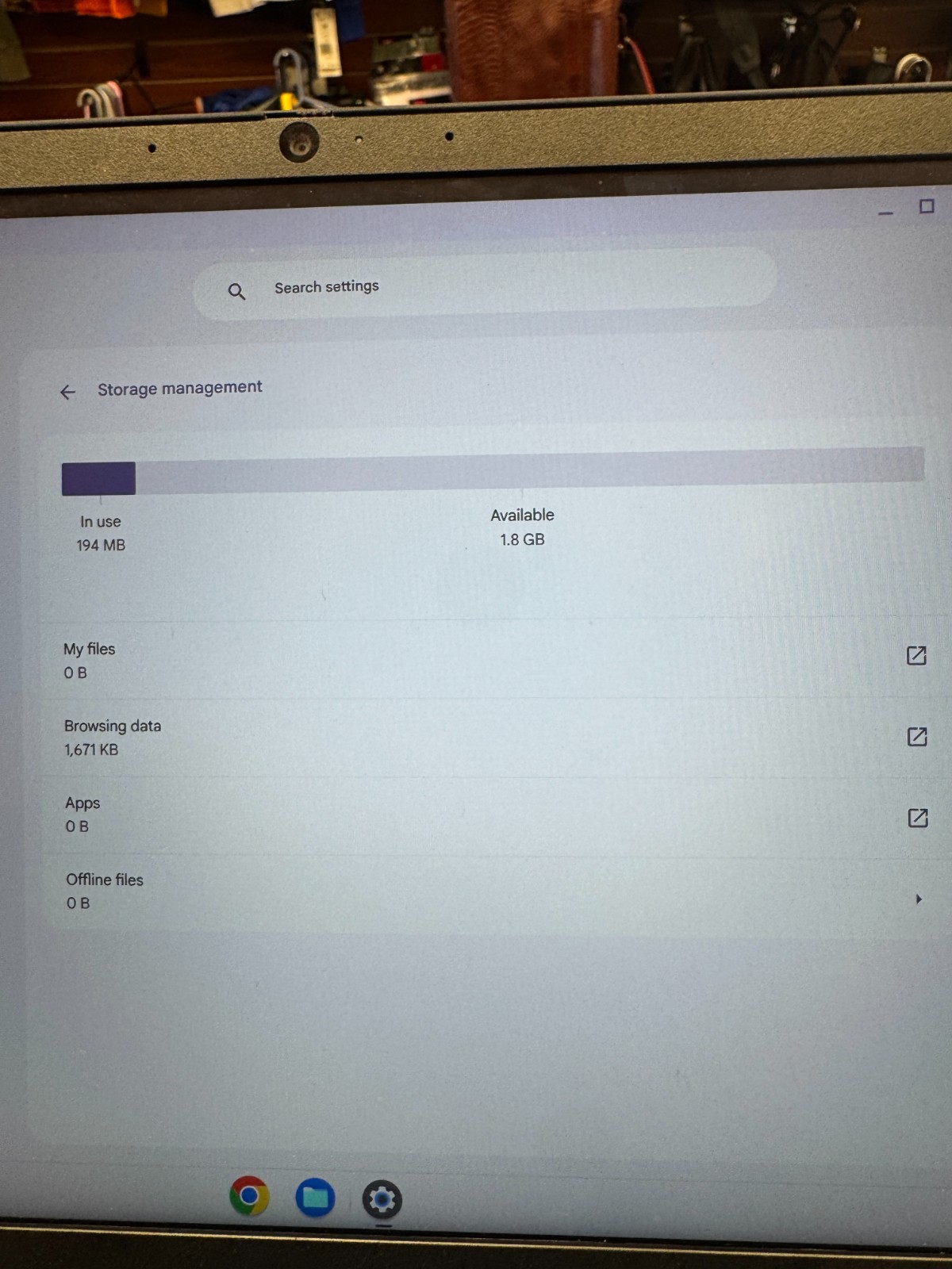 Lenovo IP Slim 3 Chrome 14M868 Chromebook – 14″ FHD Touchscreen