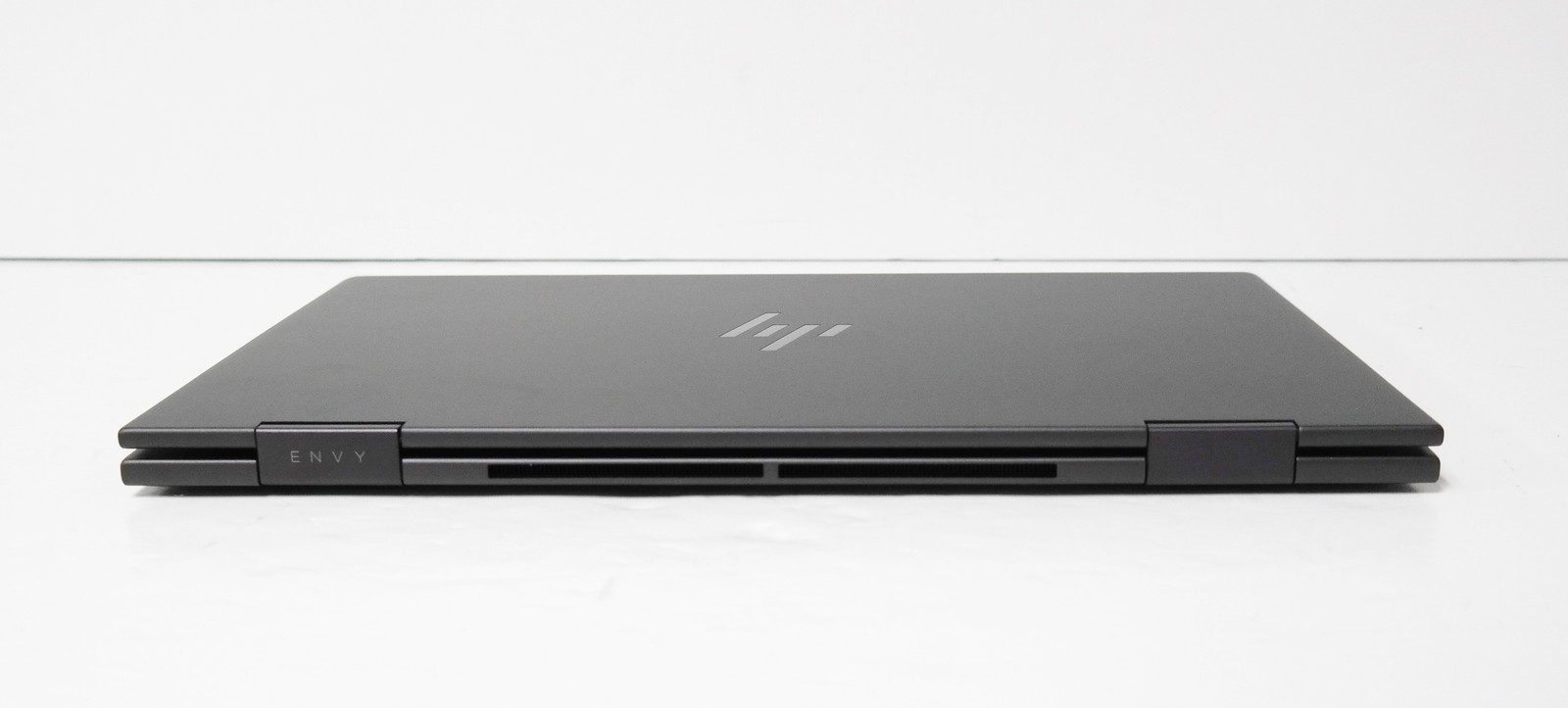 HP ENVY x360 15-fh0013dx 15.6″ Ryzen 5 7530U 8GB RAM 256GB SSD