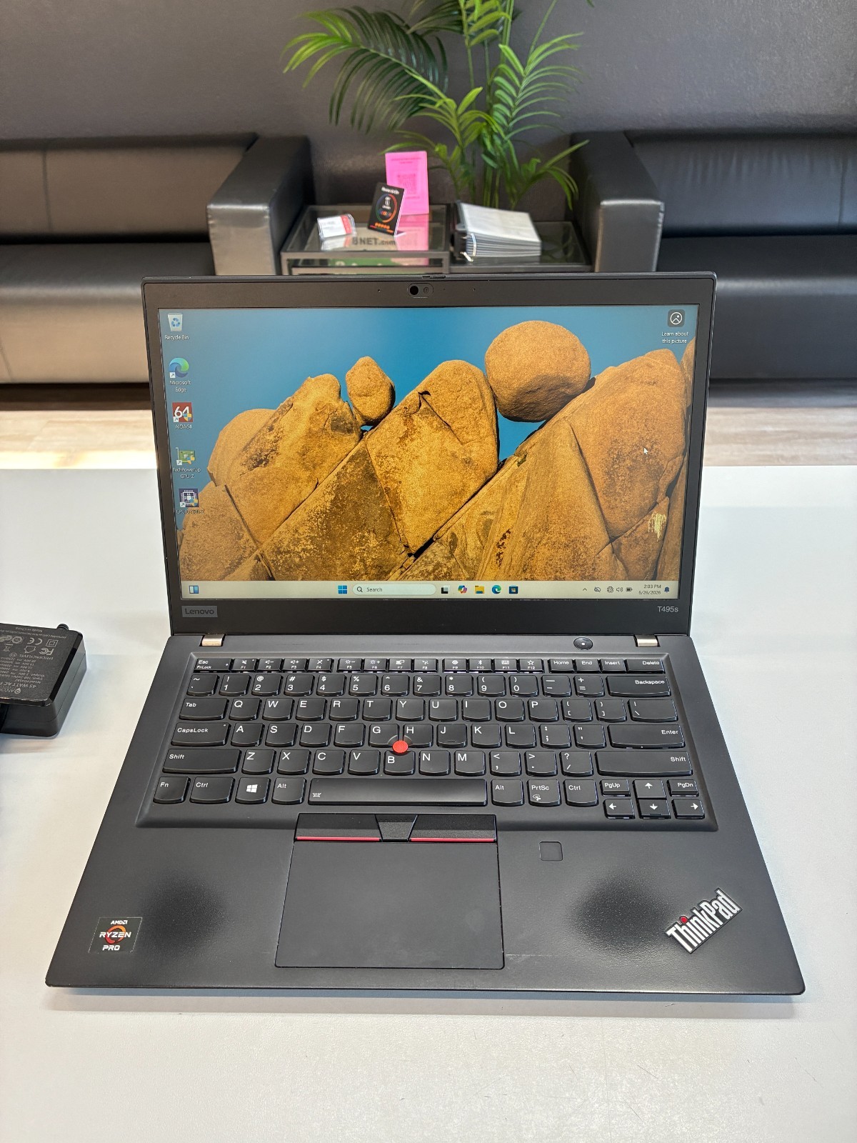 Lenovo ThinkPad T495s: Touch 14″ / Ryzen 7 3700U / RAM 16Gb / SSD 512Gb / Win 11