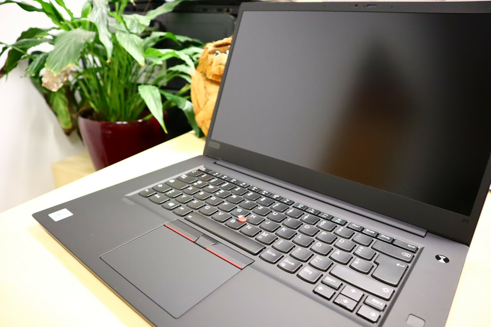 LENOVO THINKPAD P1 G3 i9 OCTA 64G 1TB FHD-HDR T2000 WORKSTATION WIN11
