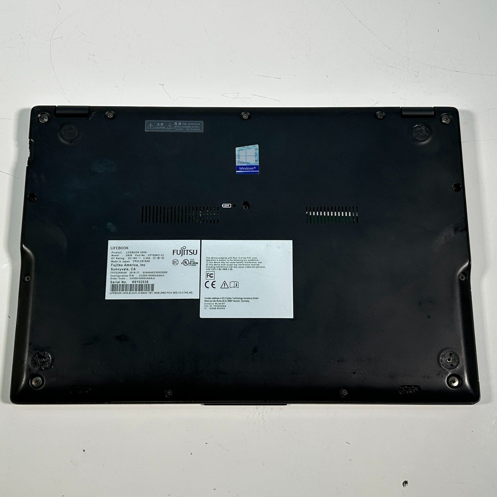 Fujitsu Lifebook U939 Intel Core i5-8265U 1.6GHz 16GB RAM 256GB NVMe No OS Used