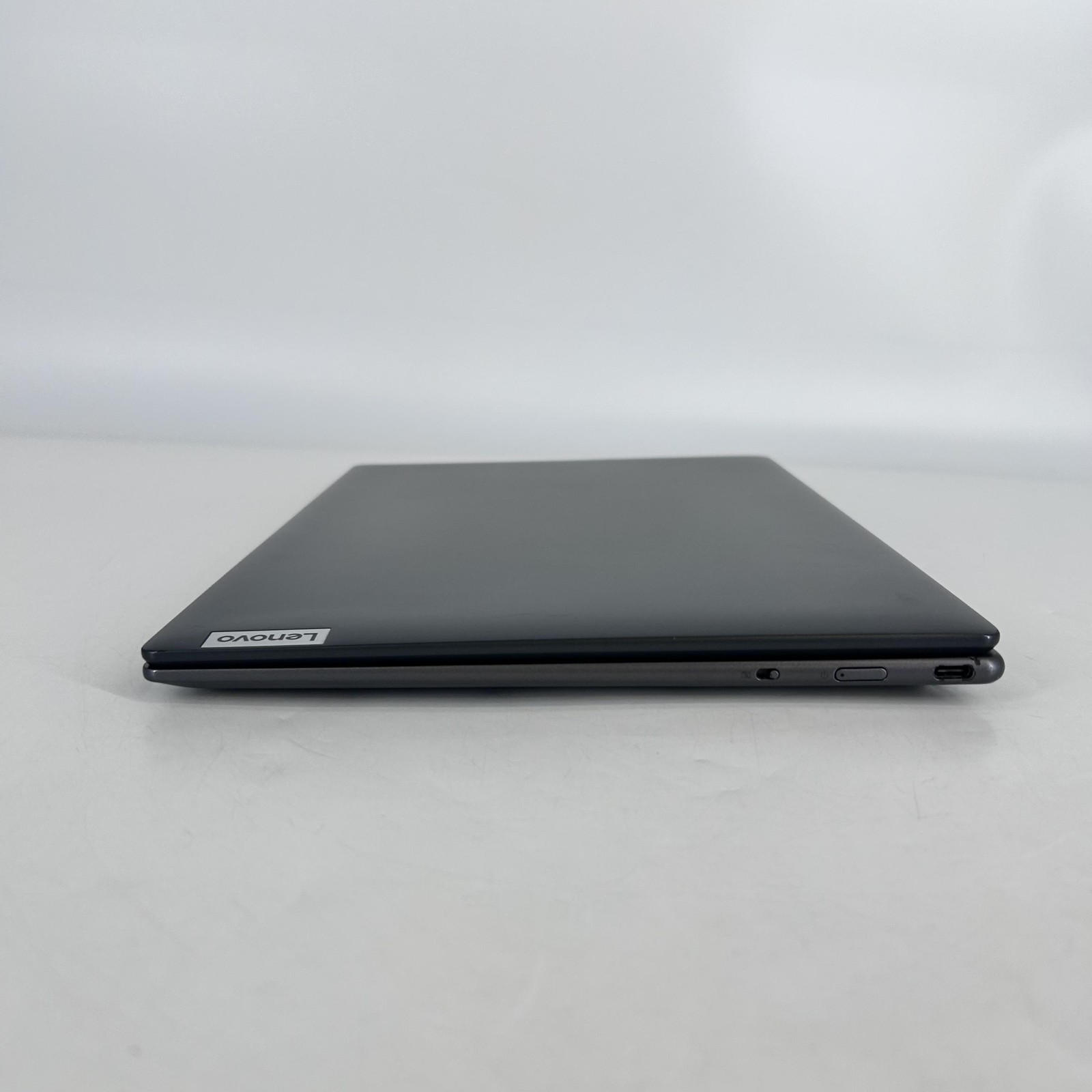 Lenovo Slim 7i 14 Gray QHD TOUCH 2.1 GHz i7-1260P 16GB RAM 1TB SSD Good