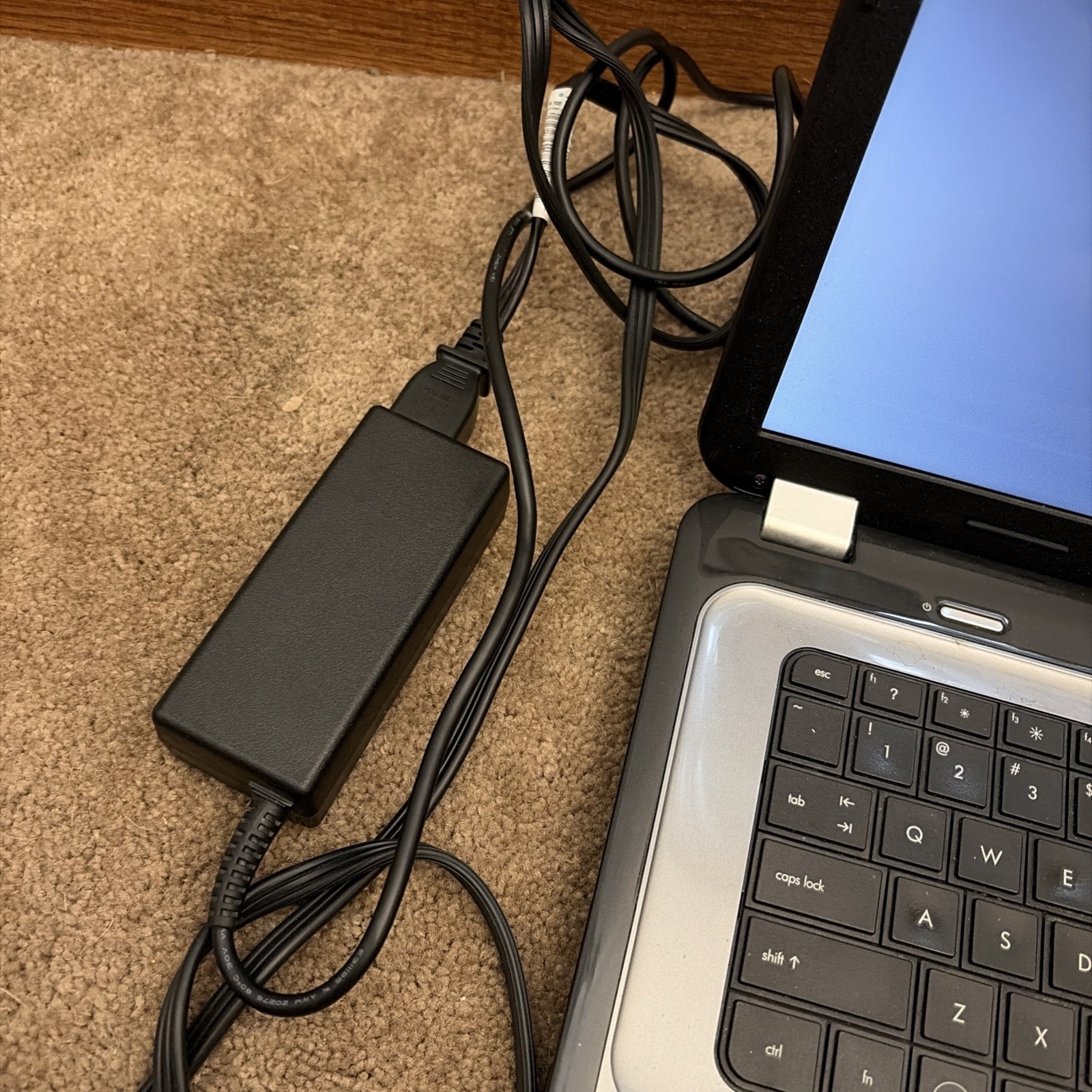 HP Pavilion g6 HP Pavilion g Series 500GB HDD 4GB RAM WINDOW
