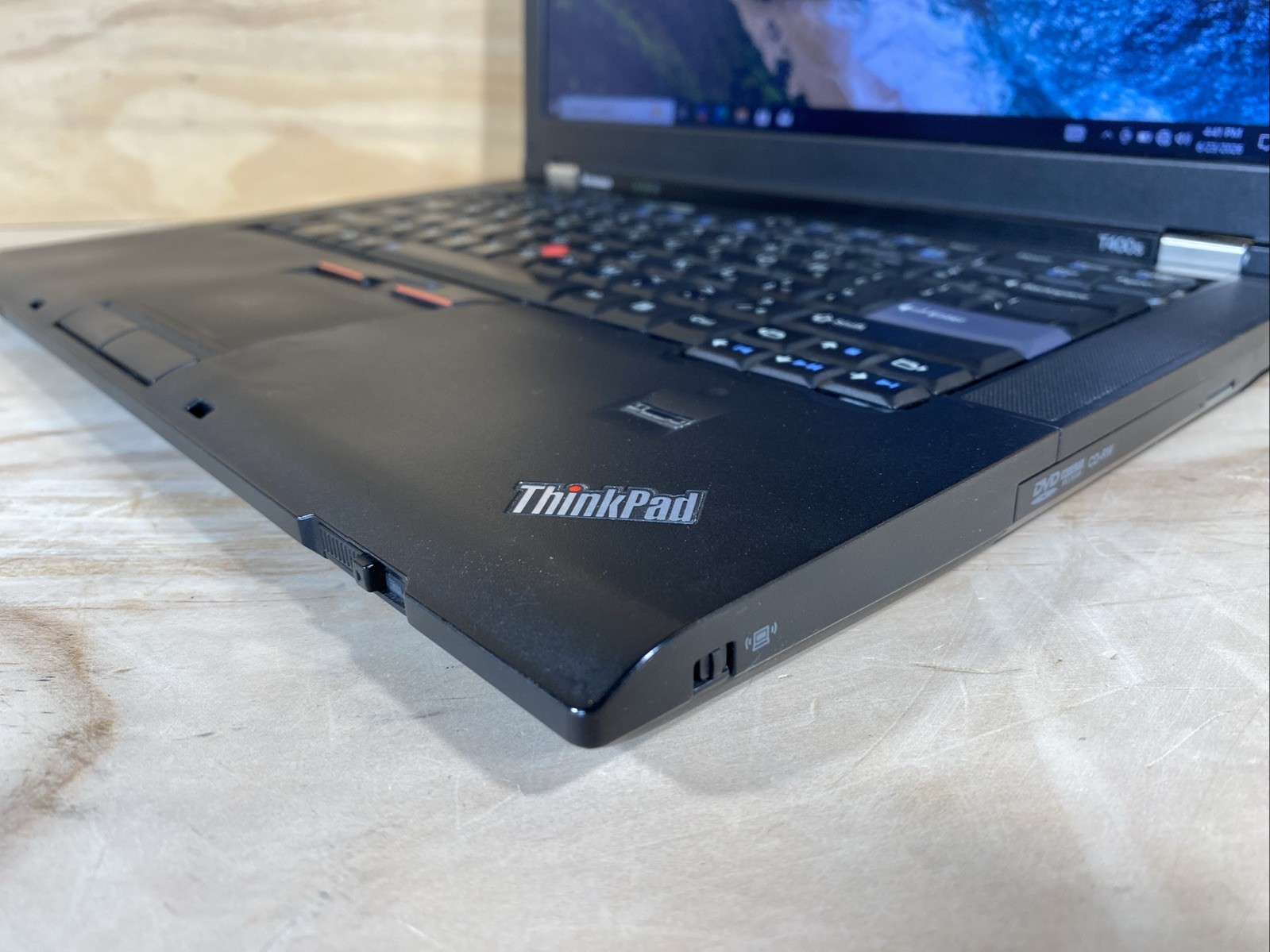 Lenovo ThinkPad T400s – C2D T9600, 4GB RAM, 120GB SSD