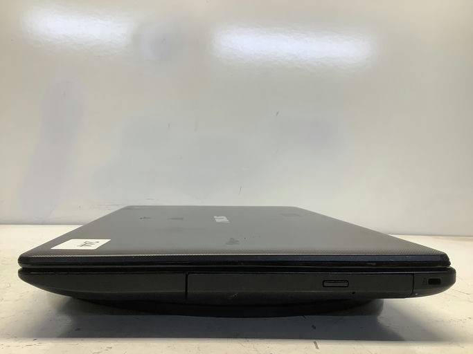 Asus X551CA-DH31 Intel i3-3217U 1.8GHz 4 GB NO HDD