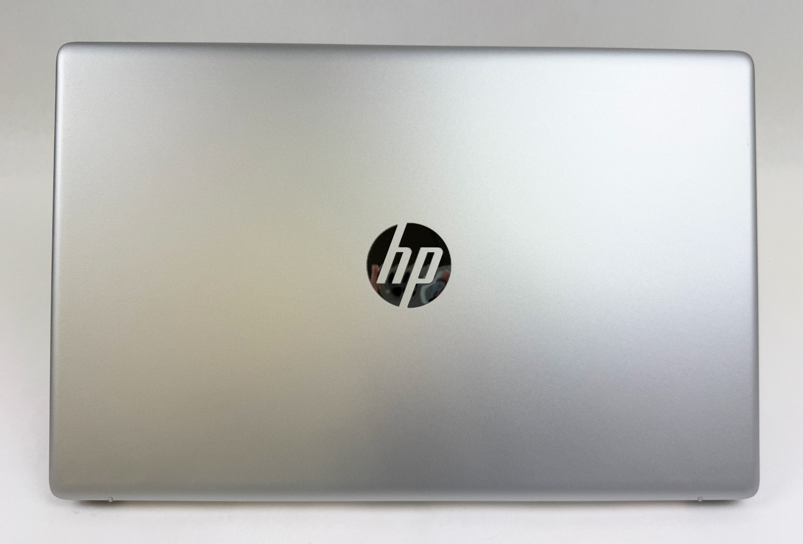 HP 17-cp3035cl 17.3″ 1600×900 Touch Ryzen 5 7530U 12GB 128GB SSD W11H Laptop