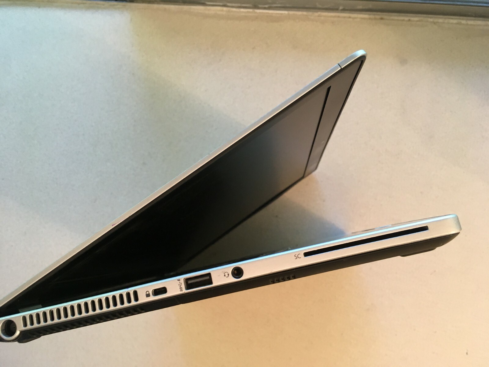 HP Elite book Folio 9470m, i7-3667u, 512GB, 16GB Ram, Windows 10 Pro, MS Office