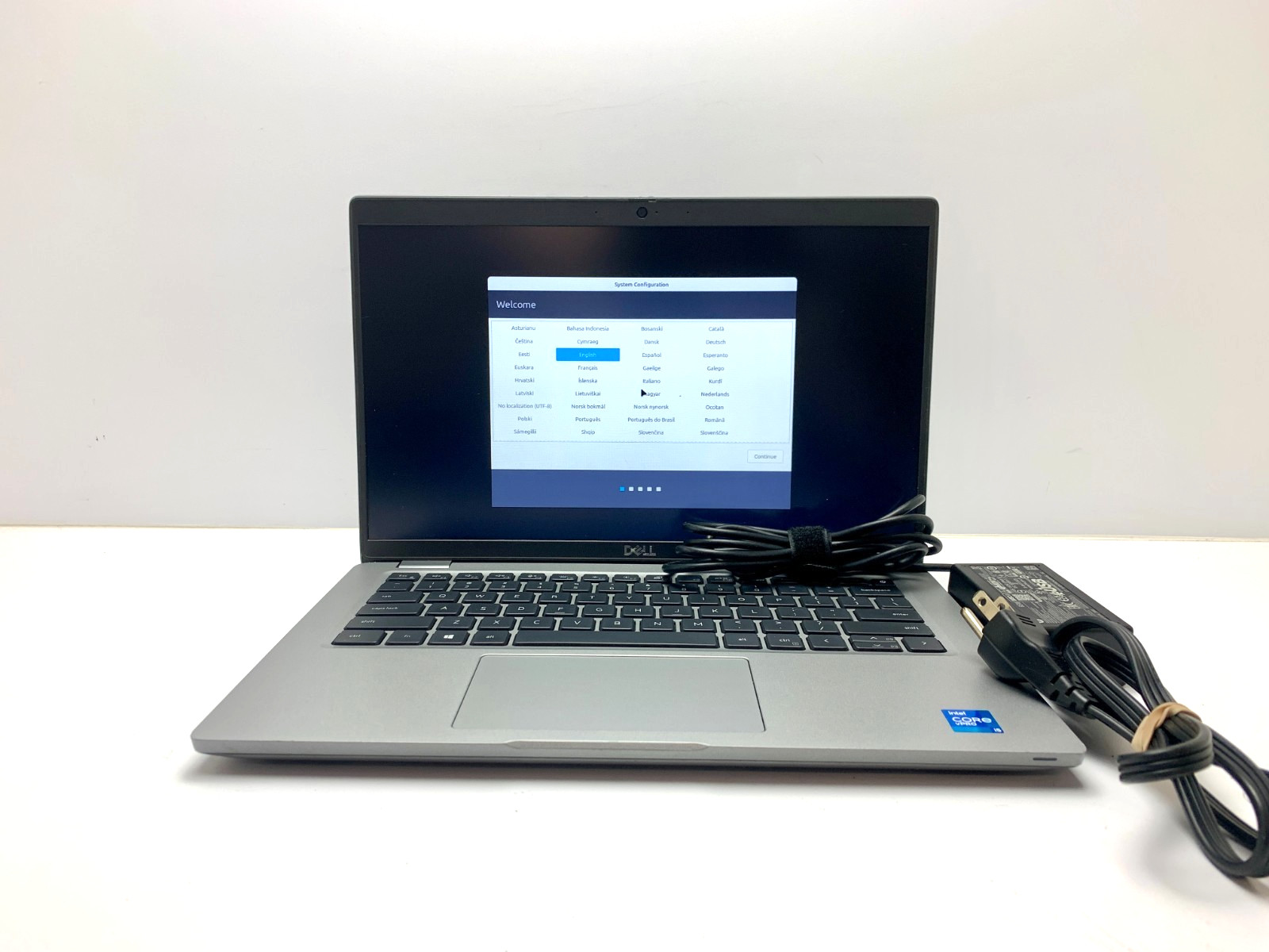 Dell Latitude 5420 | i5-1145G7 | 16GB RAM | 512GB NVMe | LINUX | CHIPPED PAINT