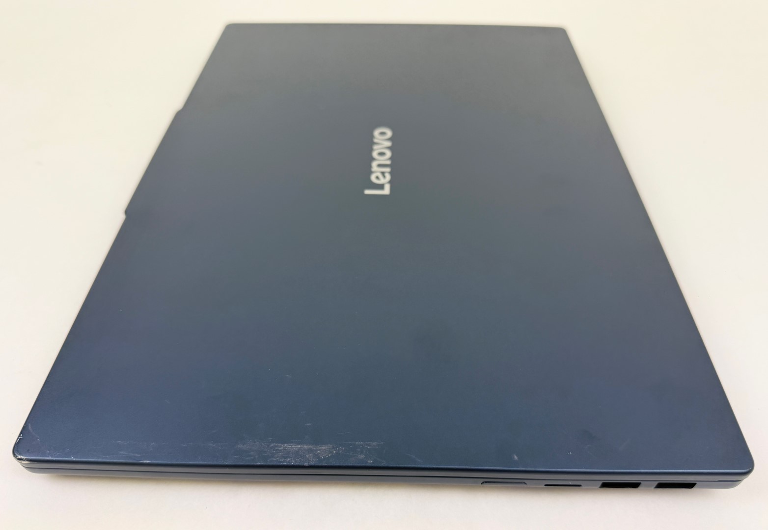 Lenovo IdeaPad Slim 5 16AKP10 16″ WUXGA Touch Ryzen AI 7 350 16GB 1TB SSD W11H